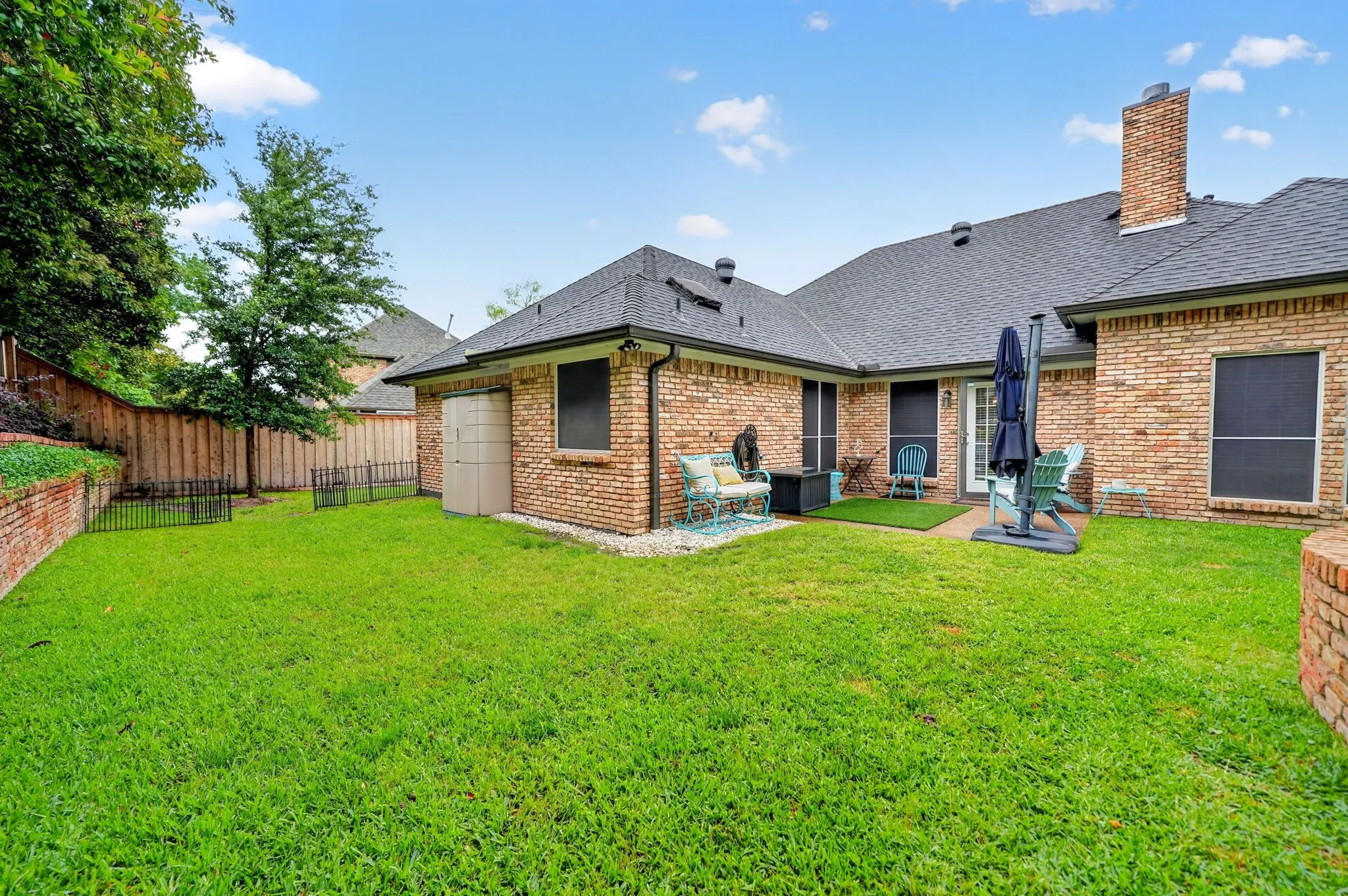 Single Family Residence For Sale in Rockwall County , 104 Easterner Place, Rockwall, Texas 75032, 3 Bedroom, 3 Bathroom, 2 Garage spaces, 2,262 Sqft, built in 1993, mls#21315098, Real Estate Agent in Rockwall, Homes For Sale in Rockwall county, Homes For Sale in Rockwall, Realtor in Rockwall Texas, Real Estate Brokerage Independent Realty Texas, Luminita Cordes Realtor