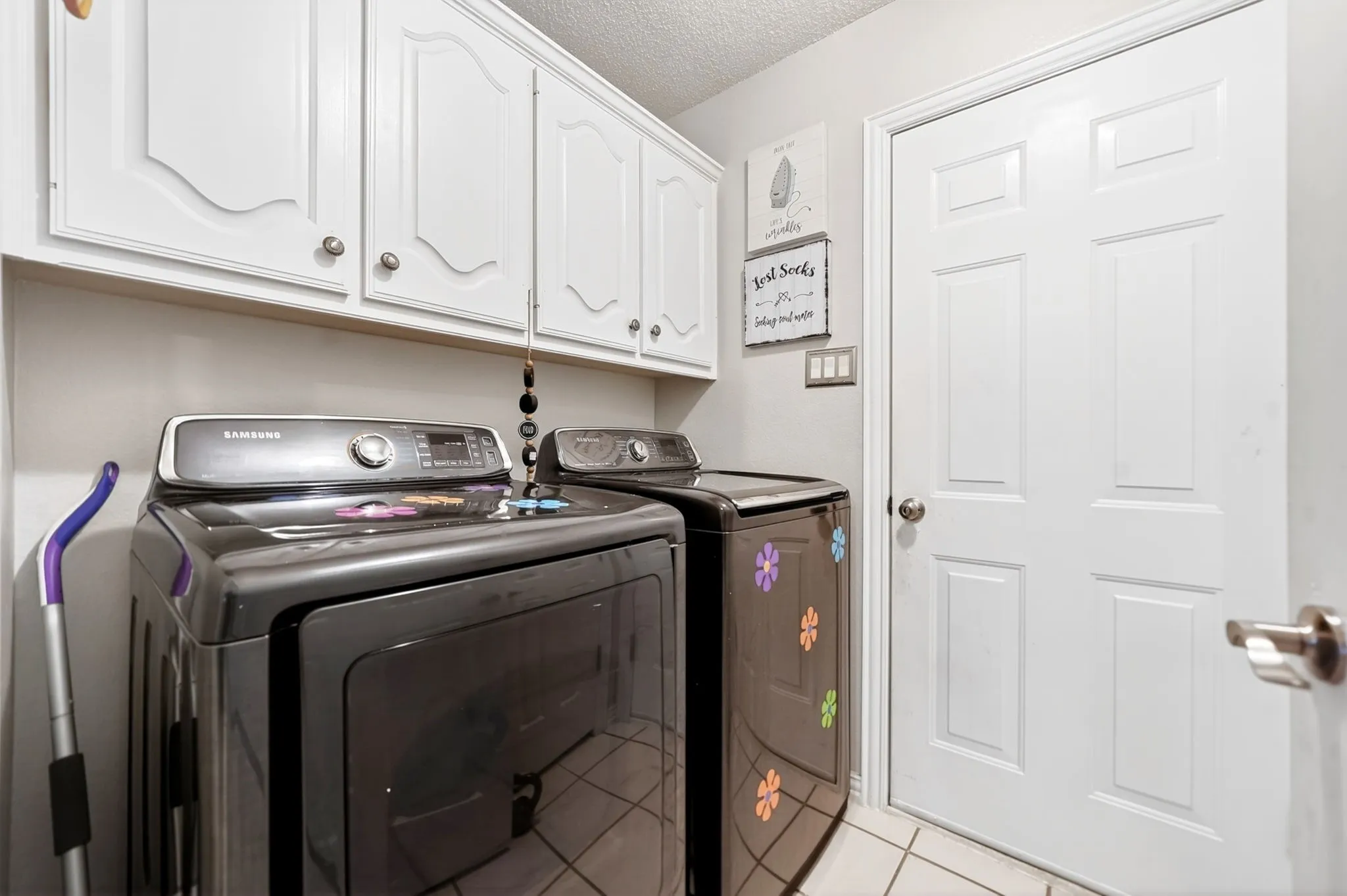 Single Family Residence For Sale in Rockwall County , 104 Easterner Place, Rockwall, Texas 75032, 3 Bedroom, 3 Bathroom, 2 Garage spaces, 2,262 Sqft, built in 1993, mls#21315098, Real Estate Agent in Rockwall, Homes For Sale in Rockwall county, Homes For Sale in Rockwall, Realtor in Rockwall Texas, Real Estate Brokerage Independent Realty Texas, Luminita Cordes Realtor