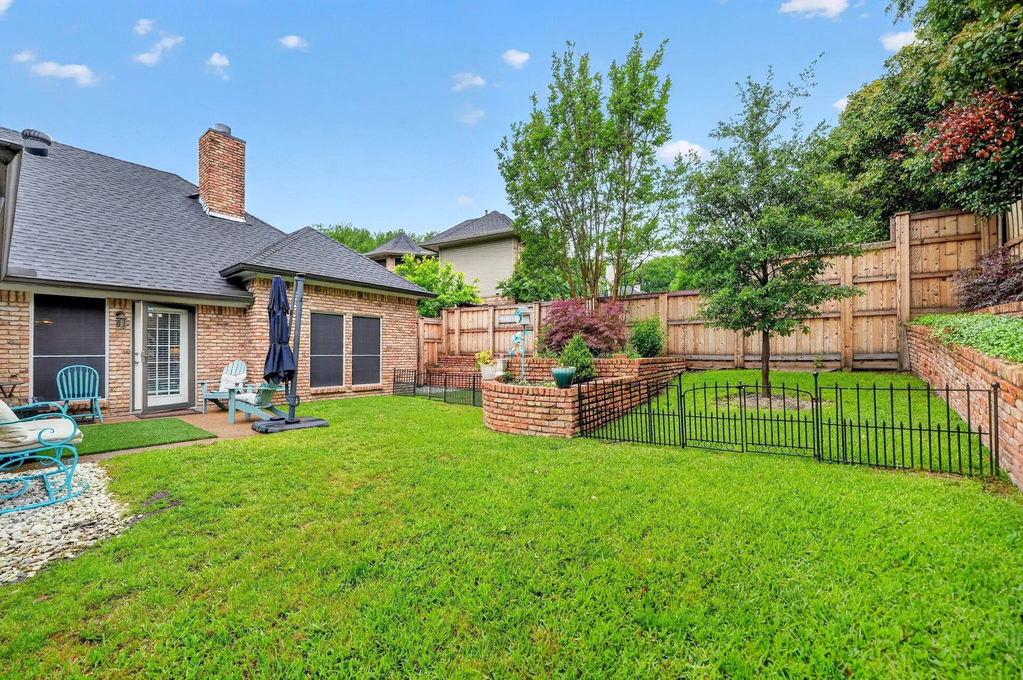 Single Family Residence For Sale in Rockwall County , 104 Easterner Place, Rockwall, Texas 75032, 3 Bedroom, 3 Bathroom, 2 Garage spaces, 2,262 Sqft, built in 1993, mls#21315098, Real Estate Agent in Rockwall, Homes For Sale in Rockwall county, Homes For Sale in Rockwall, Realtor in Rockwall Texas, Real Estate Brokerage Independent Realty Texas, Luminita Cordes Realtor