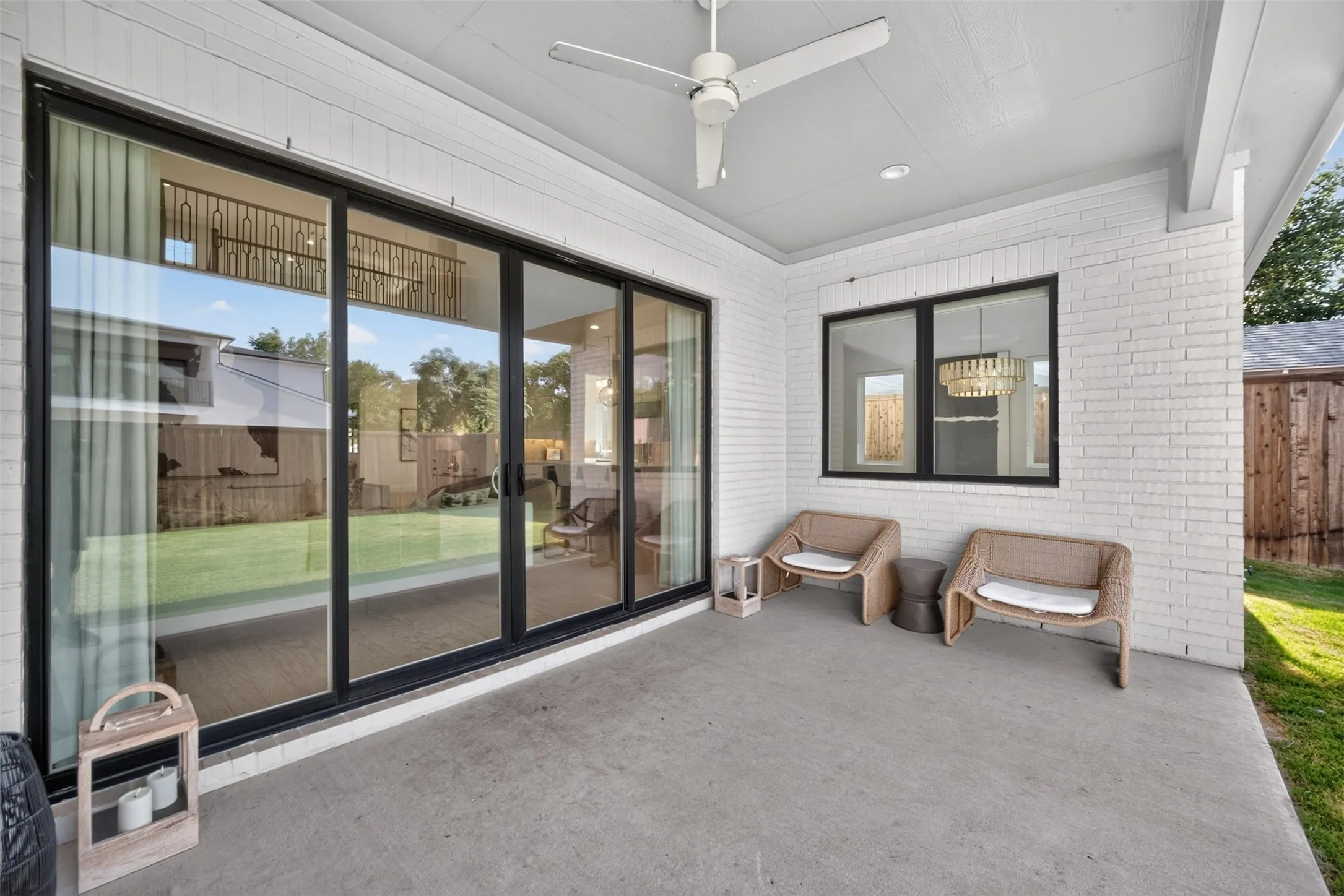 Single Family Residence For Sale in Dallas County , 3872 Cortez Drive, Dallas, Texas 75220, 4 Bedroom, 4 Bathroom, 2 Garage spaces, 4,139 Sqft, built in 2024, mls#21337437, Real Estate Agent in Dallas, Homes For Sale in Dallas county, Homes For Sale in Dallas, Realtor in Dallas Texas, Real Estate Brokerage Independent Realty Texas, Luminita Cordes Realtor