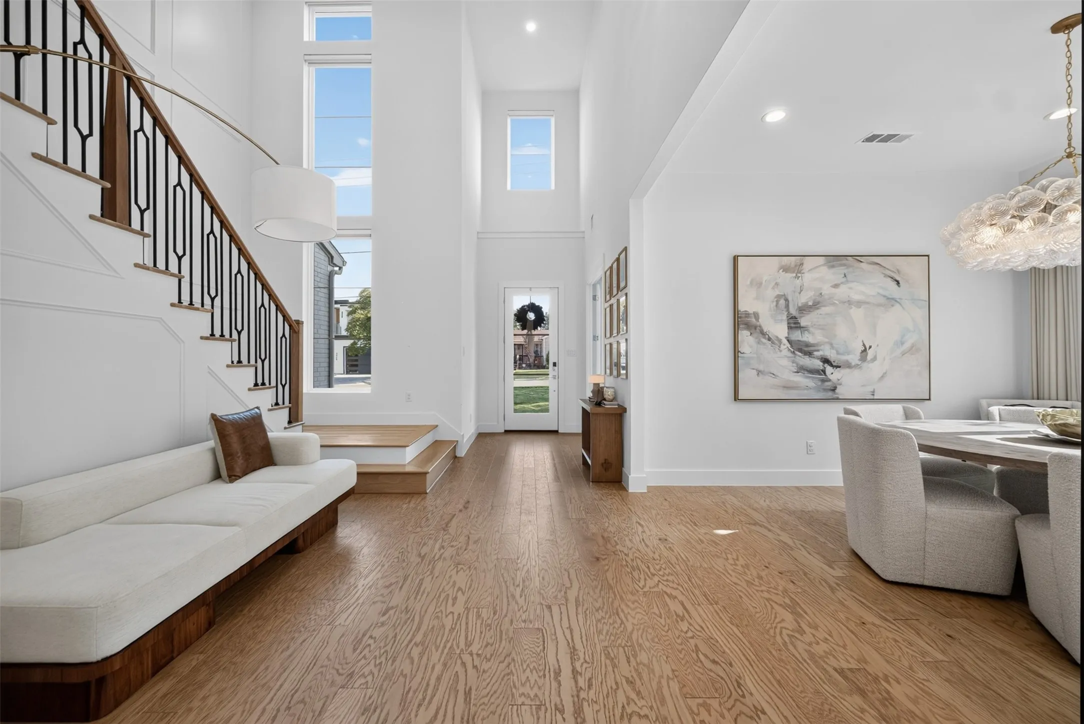 Single Family Residence For Sale in Dallas County , 3872 Cortez Drive, Dallas, Texas 75220, 4 Bedroom, 4 Bathroom, 2 Garage spaces, 4,139 Sqft, built in 2024, mls#21337437, Real Estate Agent in Dallas, Homes For Sale in Dallas county, Homes For Sale in Dallas, Realtor in Dallas Texas, Real Estate Brokerage Independent Realty Texas, Luminita Cordes Realtor