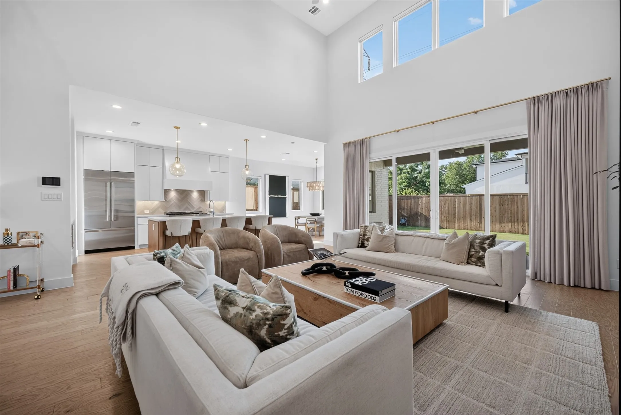 Single Family Residence For Sale in Dallas County , 3872 Cortez Drive, Dallas, Texas 75220, 4 Bedroom, 4 Bathroom, 2 Garage spaces, 4,139 Sqft, built in 2024, mls#21337437, Real Estate Agent in Dallas, Homes For Sale in Dallas county, Homes For Sale in Dallas, Realtor in Dallas Texas, Real Estate Brokerage Independent Realty Texas, Luminita Cordes Realtor