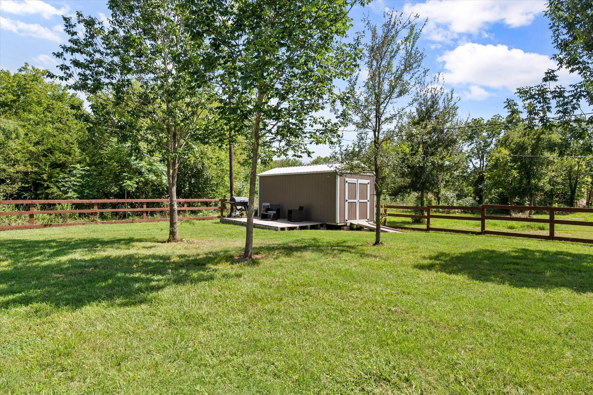 Manufactured Home For Sale in Navarro County , 212 SE County Road 3048a, Corsicana, Texas 75109, 3 Bedrooms, 2 Bathrooms, Garage spaces, 1,400 Sqft, built in 2024, Price $205,000, mls#21337086, Real Estate Agent in Corsicana, Homes For Sale in Navarro county, Homes For Sale in Corsicana, Realtor in Corsicana Texas, Real Estate Brokerage Independent Realty Texas, Luminita Cordes Realtor
