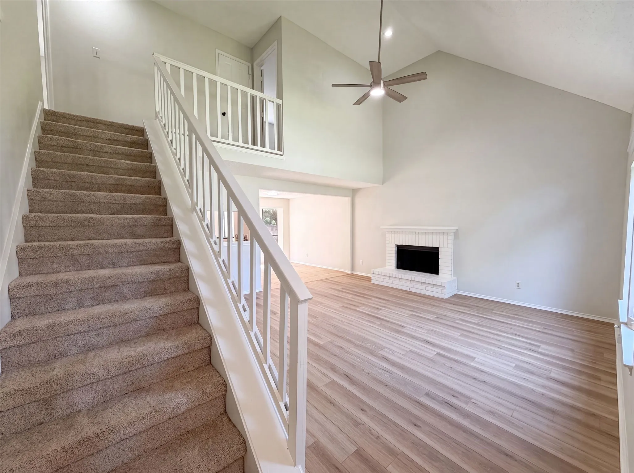 Single Family Residence For Sale in Tarrant County , 4300 Windwillow Court, Fort Worth, Texas 76137, 4 Bedroom, 2 Bathroom, 2 Garage spaces, 2,050 Sqft, built in 1987, mls#21337442, Real Estate Agent in Fort Worth, Homes For Sale in Tarrant county, Homes For Sale in Fort Worth, Realtor in Fort Worth Texas, Real Estate Brokerage Independent Realty Texas, Luminita Cordes Realtor