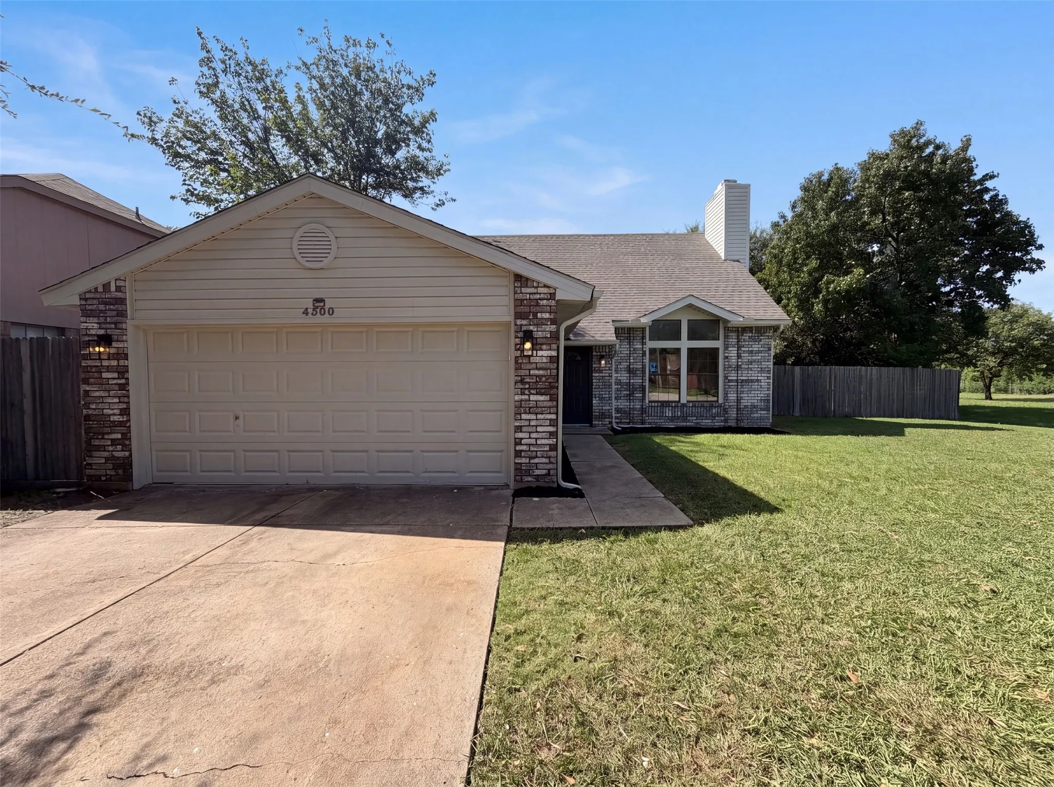 Single Family Residence For Sale