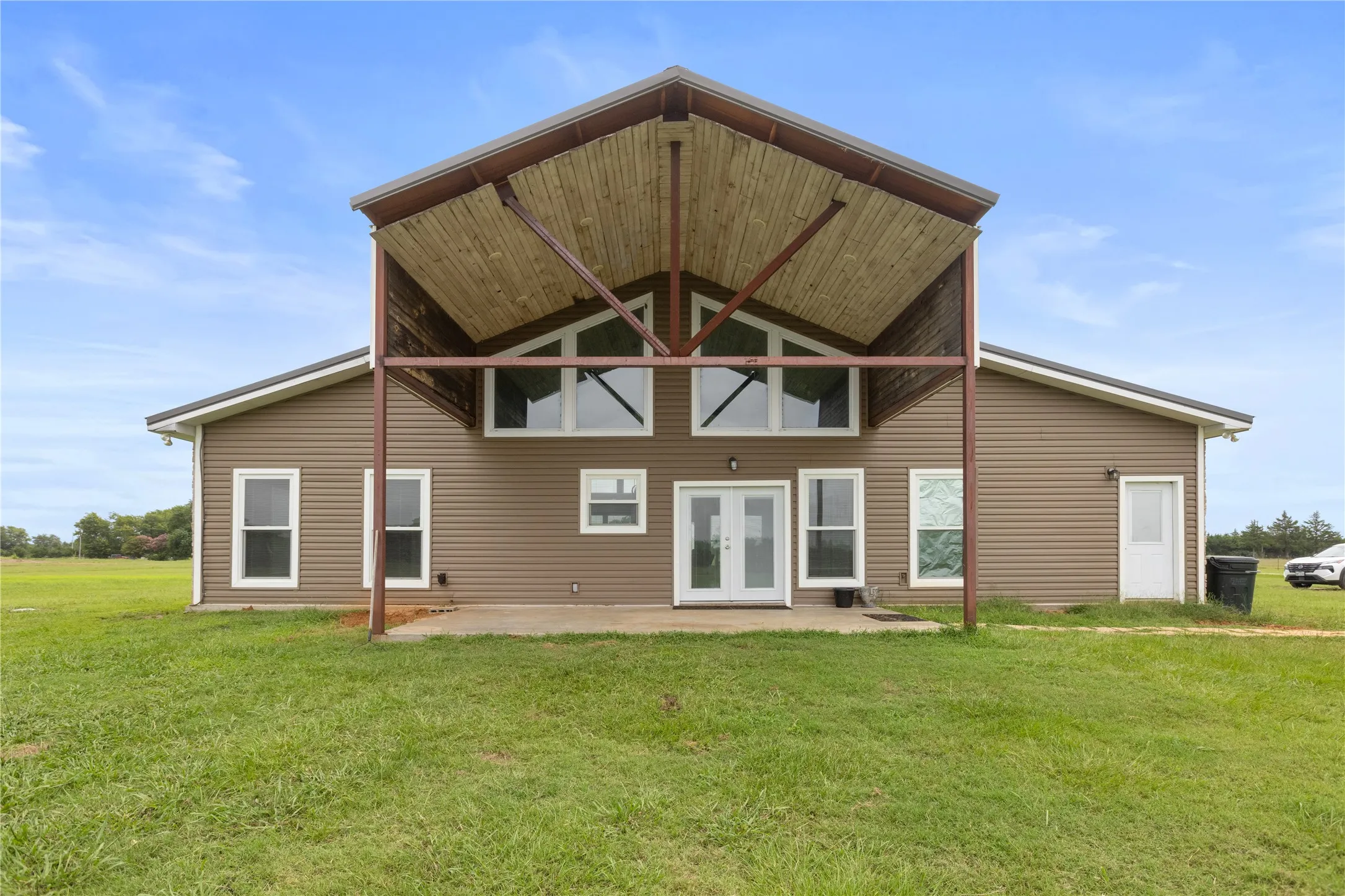 Single Family Residence For Sale in Lamar County , 161 County Road 33450, Sumner, Texas 75486, 3 Bedroom, 2 Bathroom, Garage spaces, 2,112 Sqft, built in 2019, mls#21336846, Real Estate Agent in Sumner, Homes For Sale in Lamar county, Homes For Sale in Sumner, Realtor in Sumner Texas, Real Estate Brokerage Independent Realty Texas, Luminita Cordes Realtor