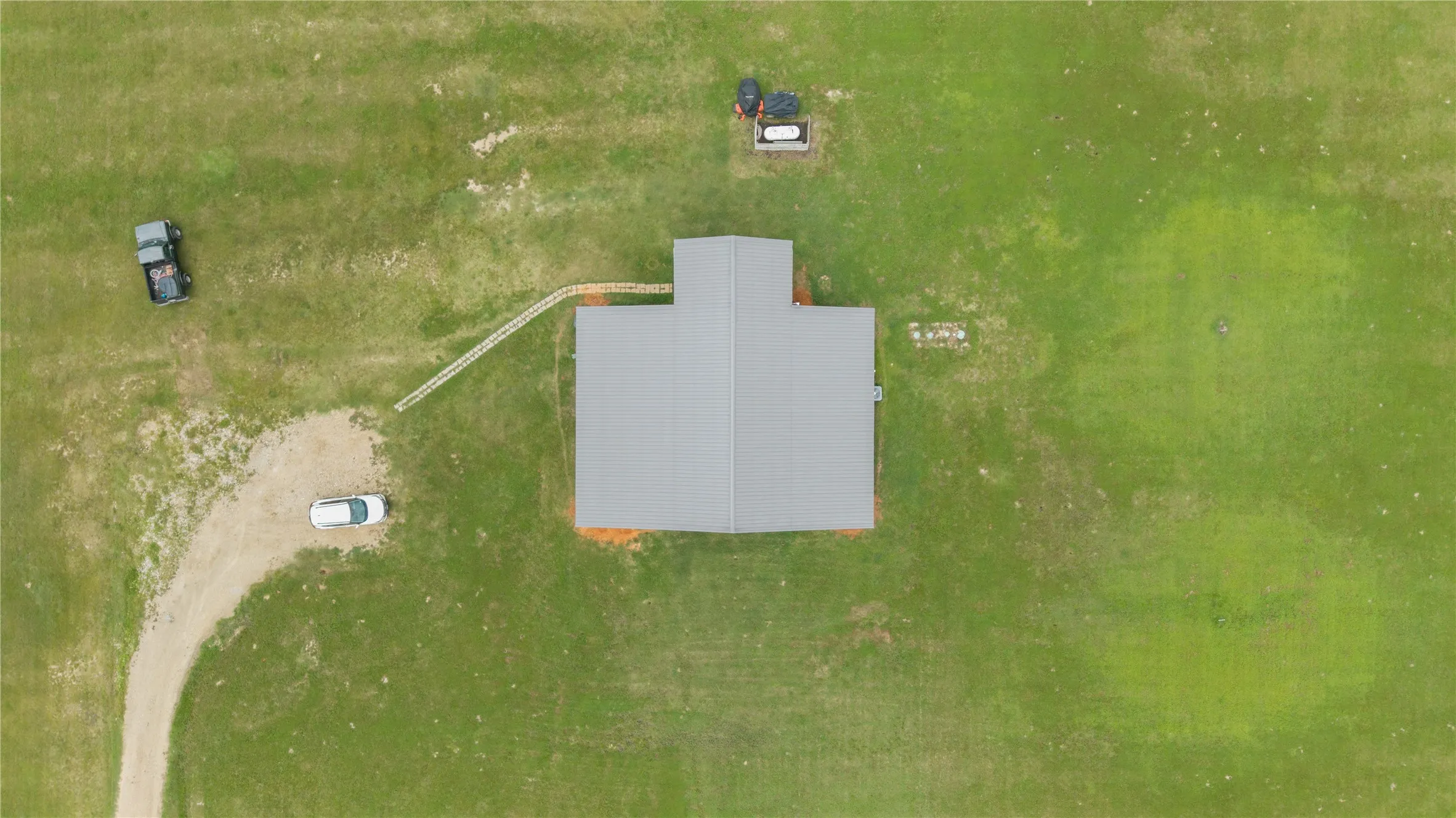 Single Family Residence For Sale in Lamar County , 161 County Road 33450, Sumner, Texas 75486, 3 Bedroom, 2 Bathroom, Garage spaces, 2,112 Sqft, built in 2019, mls#21336846, Real Estate Agent in Sumner, Homes For Sale in Lamar county, Homes For Sale in Sumner, Realtor in Sumner Texas, Real Estate Brokerage Independent Realty Texas, Luminita Cordes Realtor