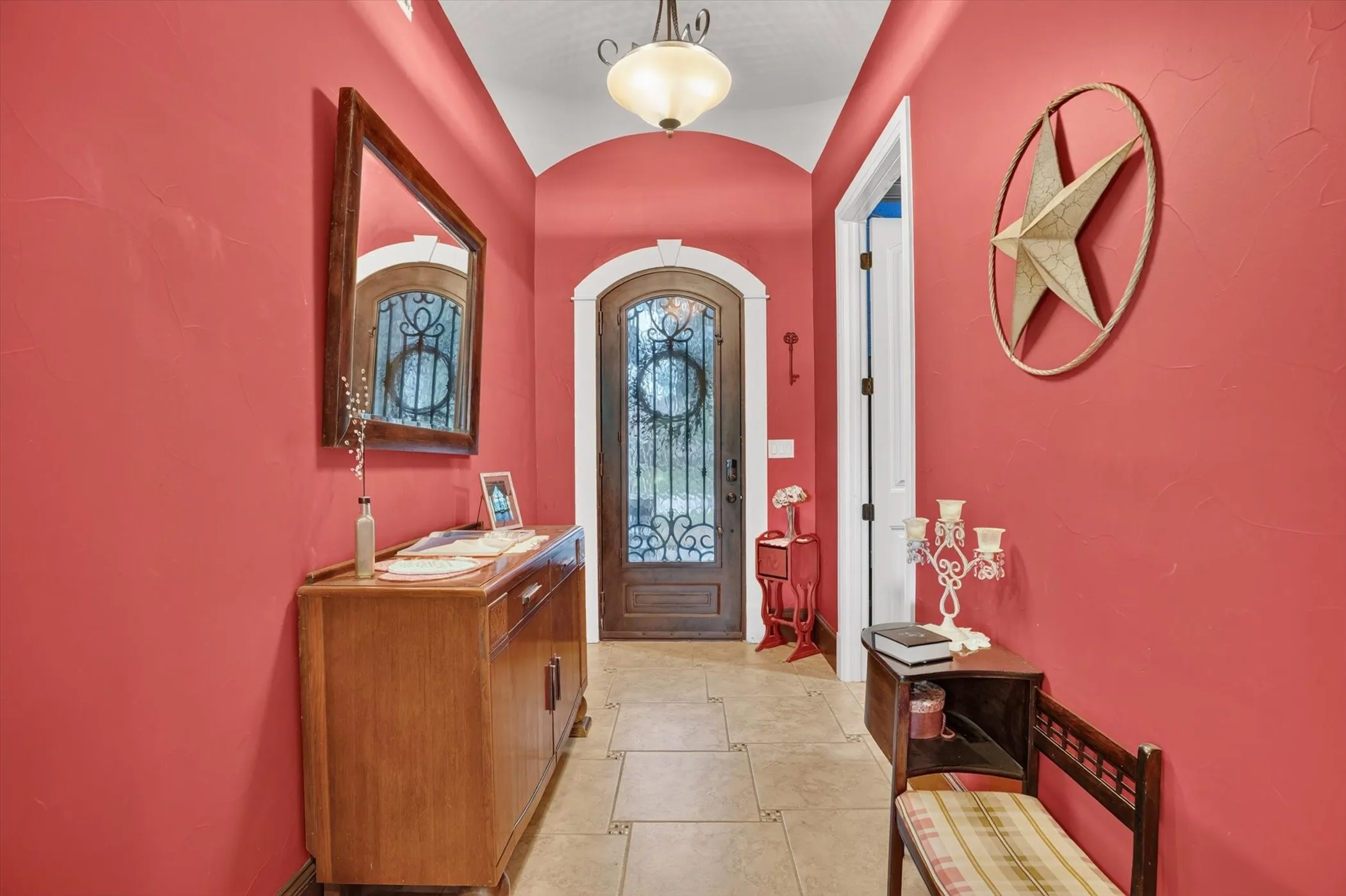 Single Family Residence For Sale in Hood County , 3545 Abes Landing Drive, Granbury, Texas 76049, 4 Bedroom, 3 Bathroom, 3 Garage spaces, 2,418 Sqft, built in 2012, mls#21335310, Real Estate Agent in Granbury, Homes For Sale in Hood county, Homes For Sale in Granbury, Realtor in Granbury Texas, Real Estate Brokerage Independent Realty Texas, Luminita Cordes Realtor