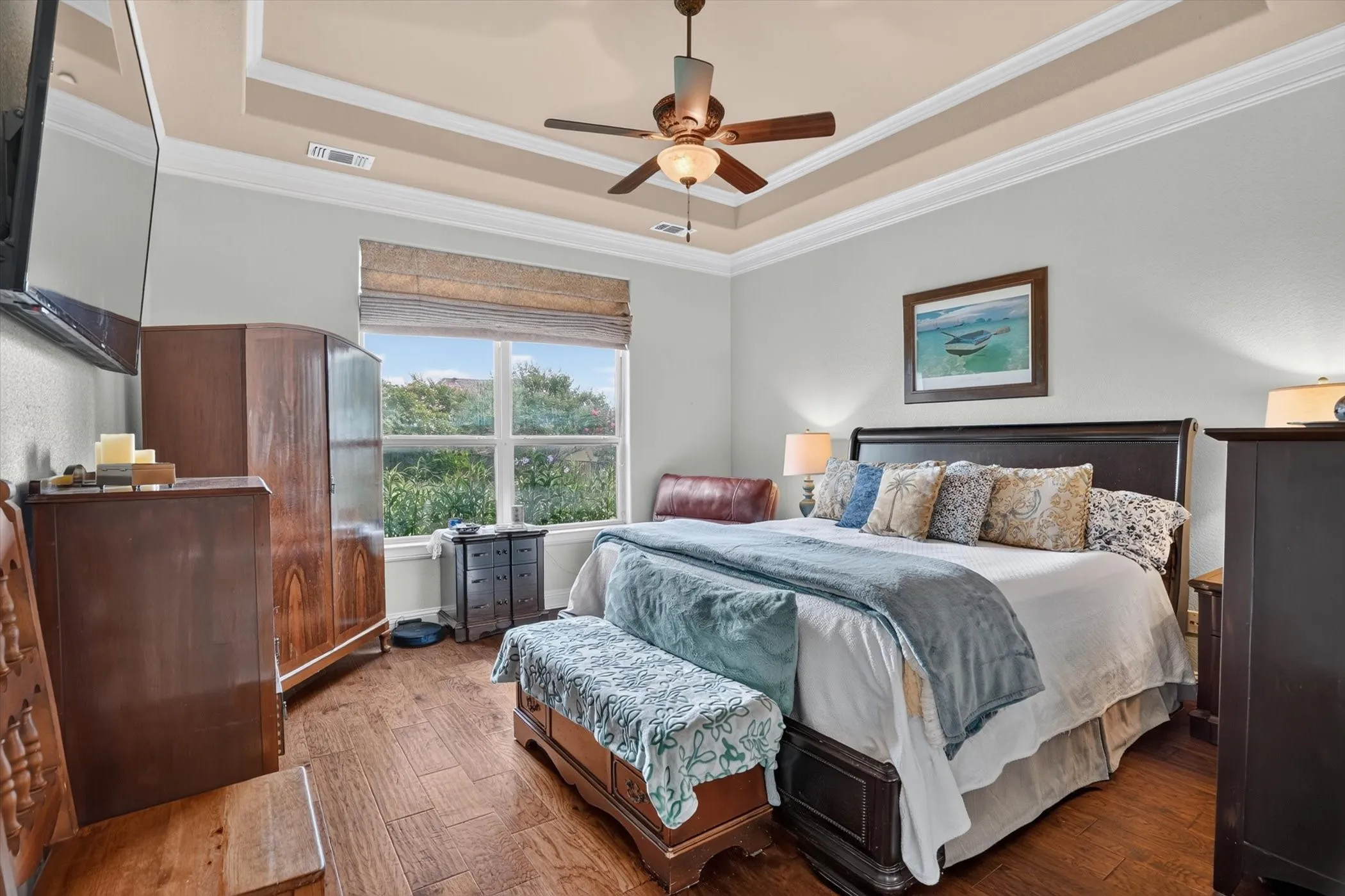 Single Family Residence For Sale in Hood County , 3545 Abes Landing Drive, Granbury, Texas 76049, 4 Bedroom, 3 Bathroom, 3 Garage spaces, 2,418 Sqft, built in 2012, mls#21335310, Real Estate Agent in Granbury, Homes For Sale in Hood county, Homes For Sale in Granbury, Realtor in Granbury Texas, Real Estate Brokerage Independent Realty Texas, Luminita Cordes Realtor