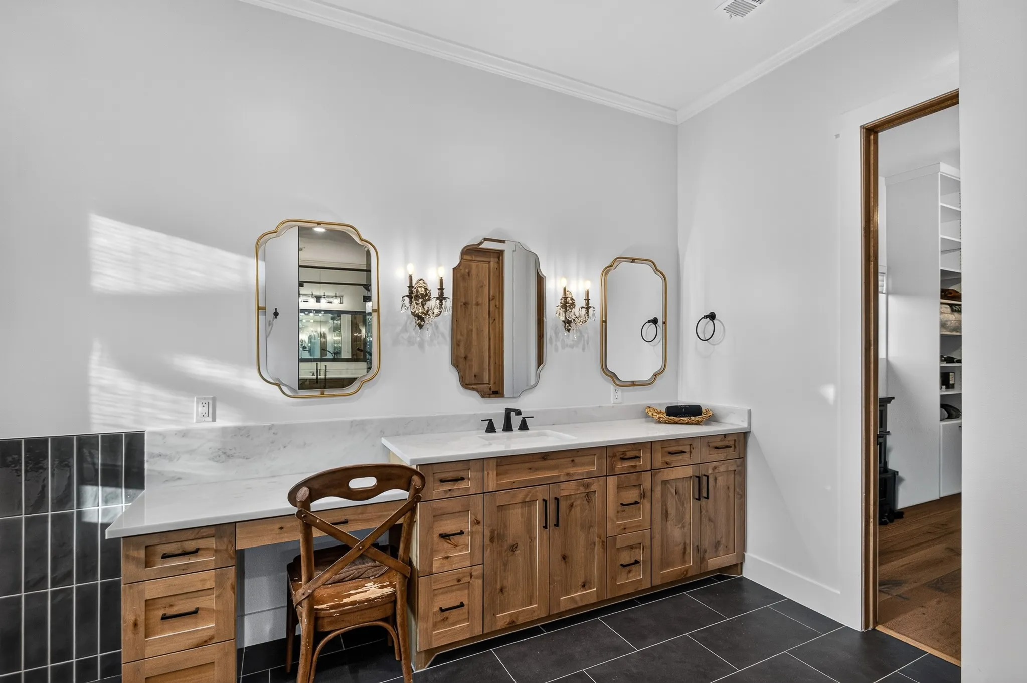 Single Family Residence For Sale in Denton County , TBD Indian Trail, Sanger, Texas 76266, 5 Bedroom, 7 Bathroom, 4 Garage spaces, 5,025 Sqft, built in 2024, mls#21337064, Real Estate Agent in Sanger, Homes For Sale in Denton county, Homes For Sale in Sanger, Realtor in Sanger Texas, Real Estate Brokerage Independent Realty Texas, Luminita Cordes Realtor