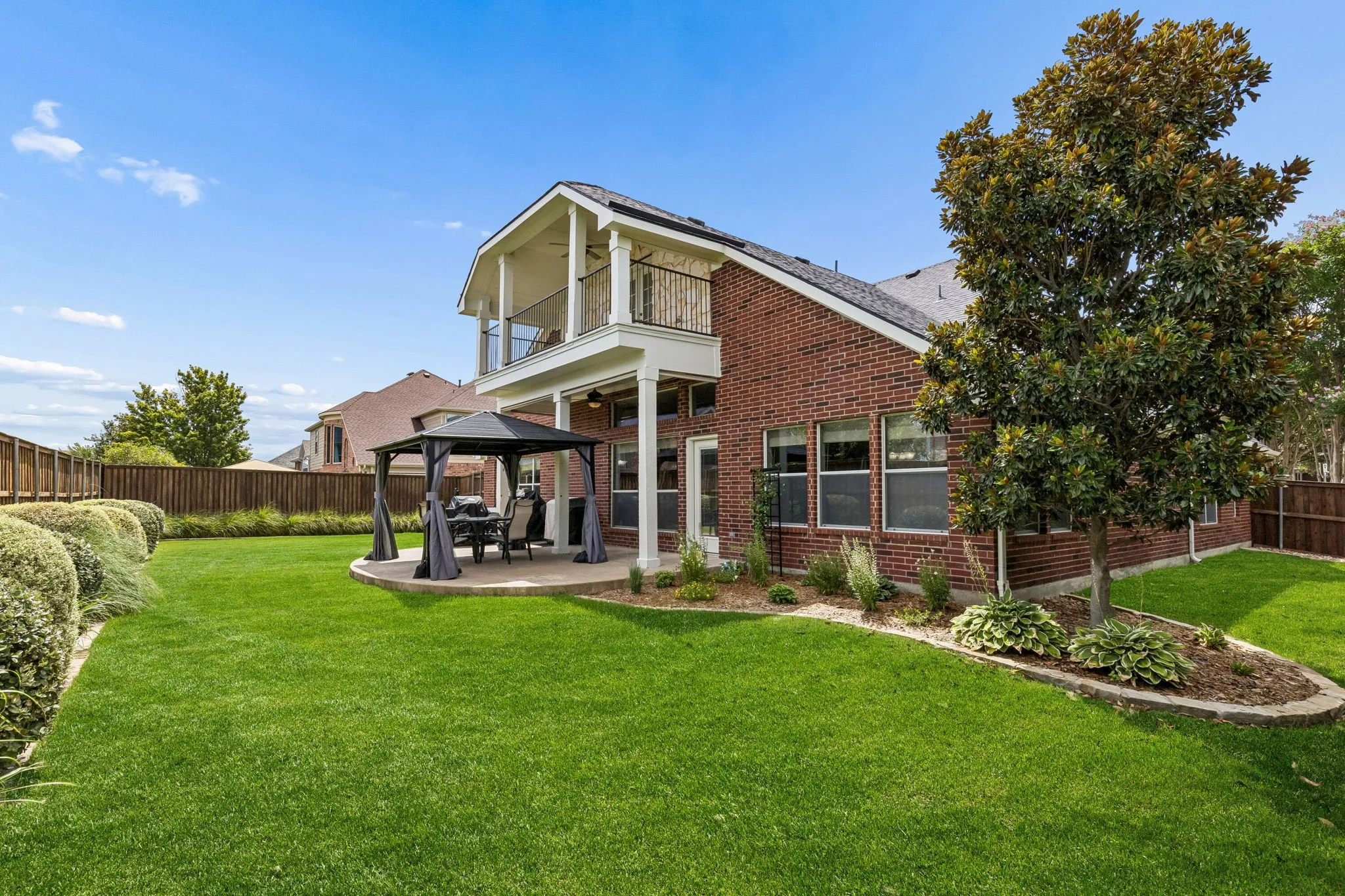 Single Family Residence For Sale in Denton County , 1916 Annabel Avenue, Flower Mound, Texas 75028, 4 Bedroom, 3 Bathroom, 3 Garage spaces, 3,229 Sqft, built in 2004, mls#21335658, Real Estate Agent in Flower Mound, Homes For Sale in Denton county, Homes For Sale in Flower Mound, Realtor in Flower Mound Texas, Real Estate Brokerage Independent Realty Texas, Luminita Cordes Realtor