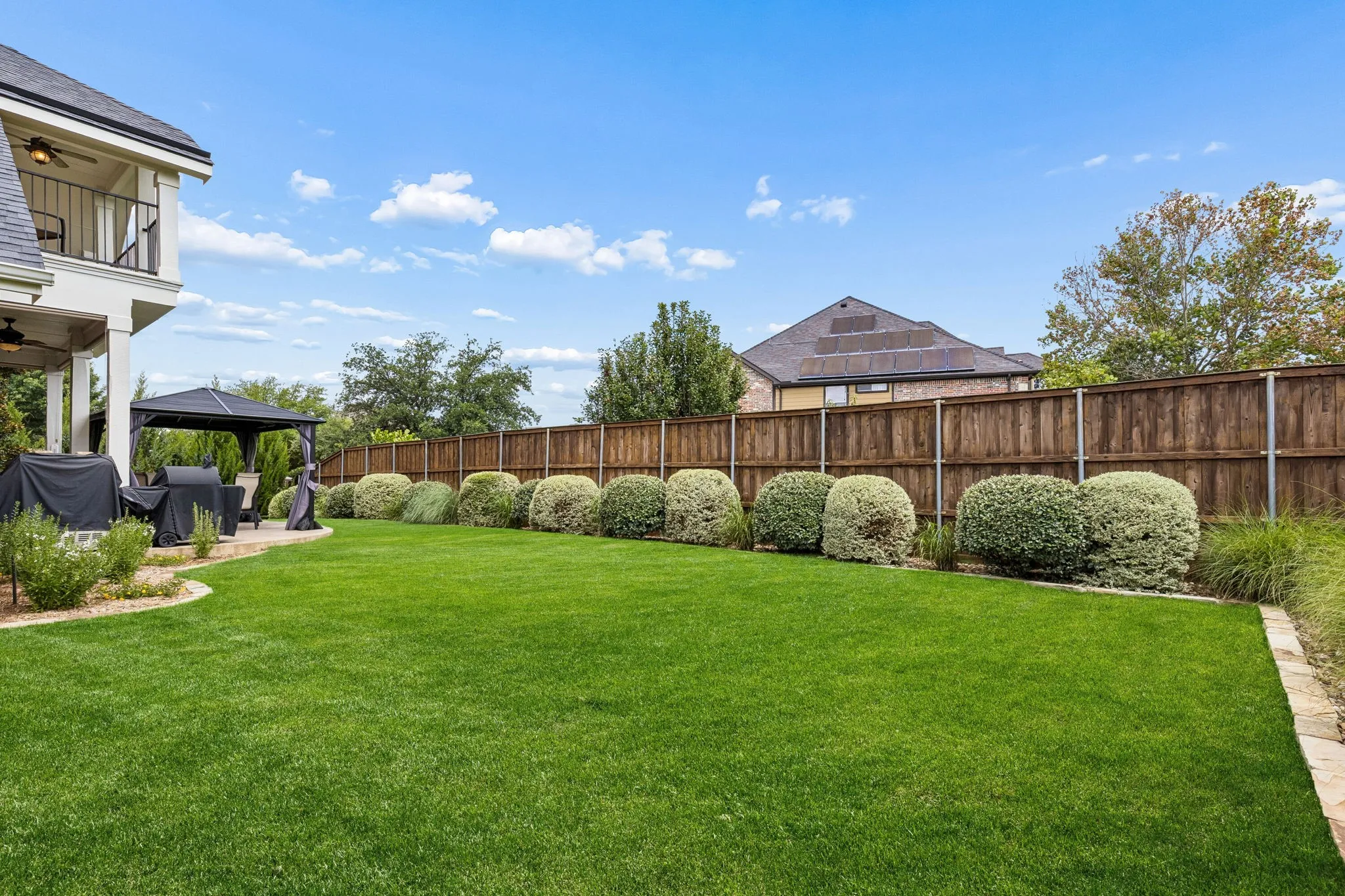 Single Family Residence For Sale in Denton County , 1916 Annabel Avenue, Flower Mound, Texas 75028, 4 Bedroom, 3 Bathroom, 3 Garage spaces, 3,229 Sqft, built in 2004, mls#21335658, Real Estate Agent in Flower Mound, Homes For Sale in Denton county, Homes For Sale in Flower Mound, Realtor in Flower Mound Texas, Real Estate Brokerage Independent Realty Texas, Luminita Cordes Realtor