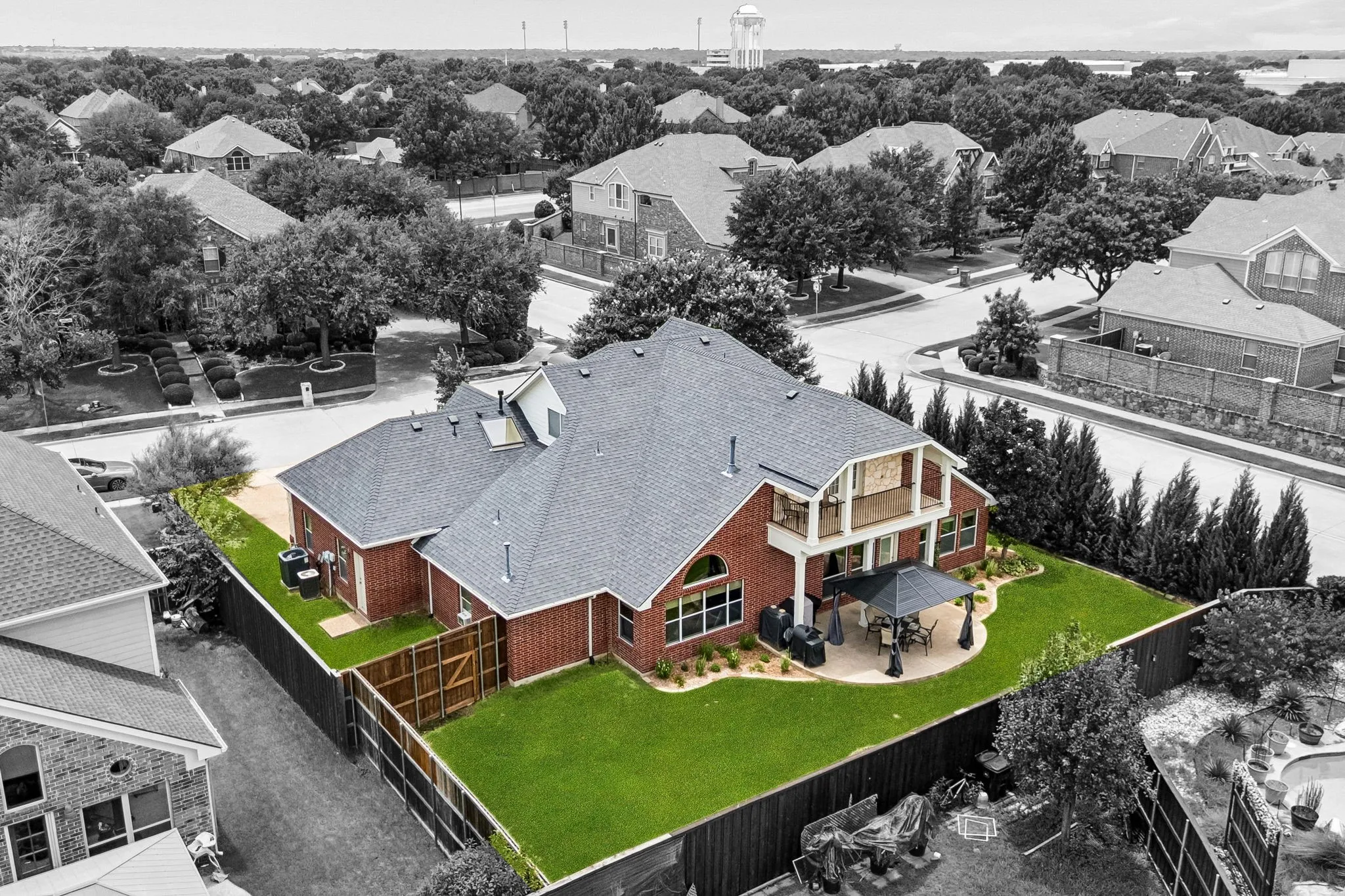 Single Family Residence For Sale in Denton County , 1916 Annabel Avenue, Flower Mound, Texas 75028, 4 Bedroom, 3 Bathroom, 3 Garage spaces, 3,229 Sqft, built in 2004, mls#21335658, Real Estate Agent in Flower Mound, Homes For Sale in Denton county, Homes For Sale in Flower Mound, Realtor in Flower Mound Texas, Real Estate Brokerage Independent Realty Texas, Luminita Cordes Realtor