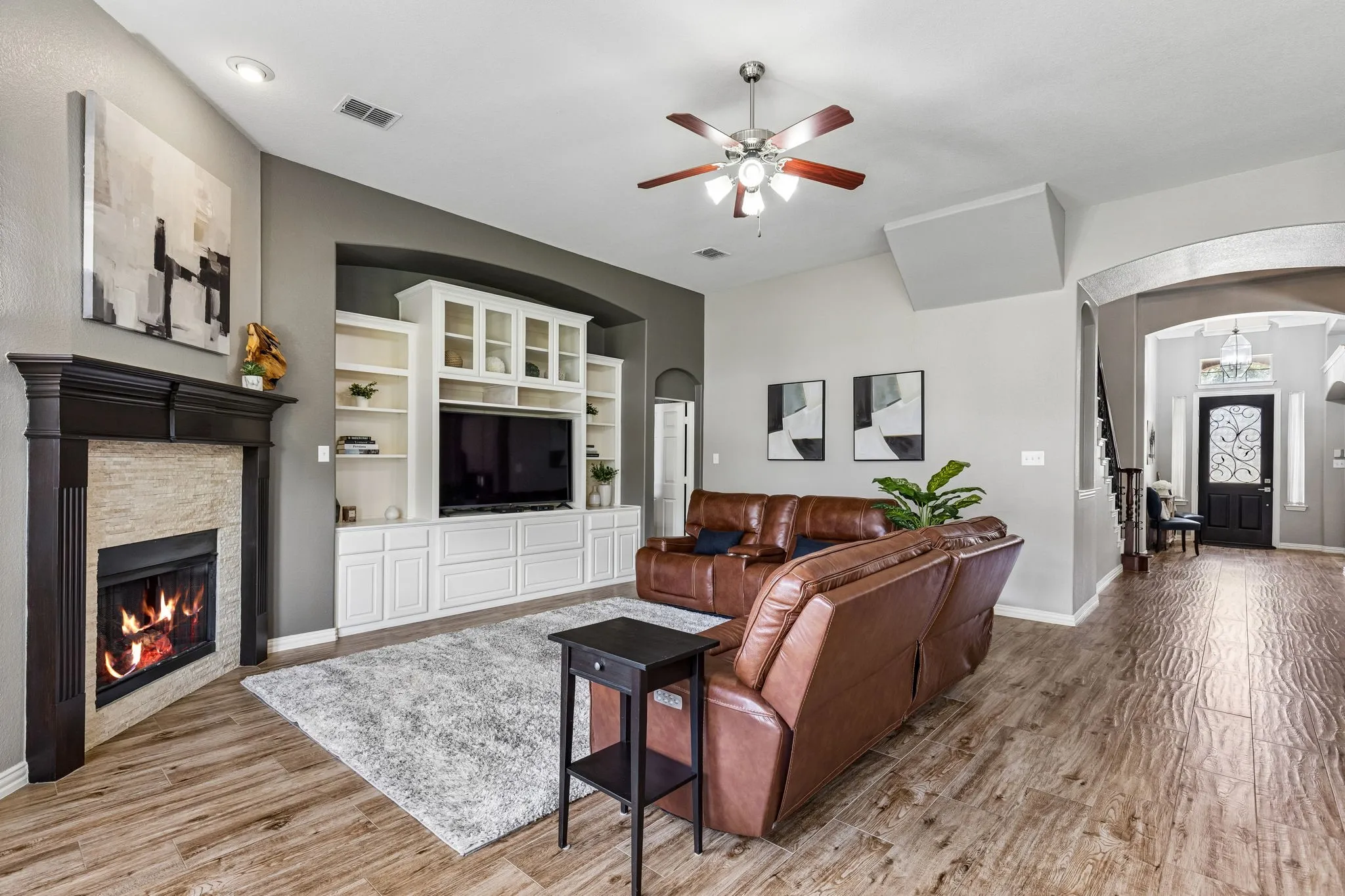 Single Family Residence For Sale in Denton County , 1916 Annabel Avenue, Flower Mound, Texas 75028, 4 Bedroom, 3 Bathroom, 3 Garage spaces, 3,229 Sqft, built in 2004, mls#21335658, Real Estate Agent in Flower Mound, Homes For Sale in Denton county, Homes For Sale in Flower Mound, Realtor in Flower Mound Texas, Real Estate Brokerage Independent Realty Texas, Luminita Cordes Realtor