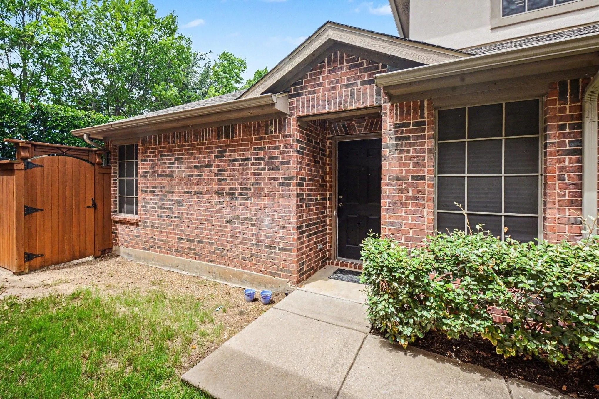 Townhouse For Rent in Collin County , 1152 Sophia Street, Allen, Texas 75013, 3 Bedroom, 3 Bathroom, 2 Garage spaces, 1,930 Sqft, built in 2007, mls#21337455, Real Estate Agent in Allen, Homes For Rent in Collin county, Homes For Rent in Allen, Realtor in Allen Texas, Real Estate Brokerage Independent Realty Texas, Luminita Cordes Realtor