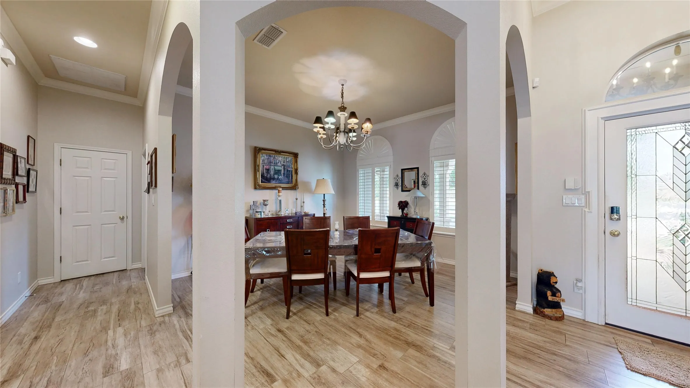 Single Family Residence For Sale in Midland County , 3106 San Jose Dr Drive, Odessa, Texas 79765, 4 Bedroom, 3 Bathroom, 3 Garage spaces, 2,835 Sqft, built in 2003, mls#21337540, Real Estate Agent in Odessa, Homes For Sale in Midland county, Homes For Sale in Odessa, Realtor in Odessa Texas, Real Estate Brokerage Independent Realty Texas, Luminita Cordes Realtor