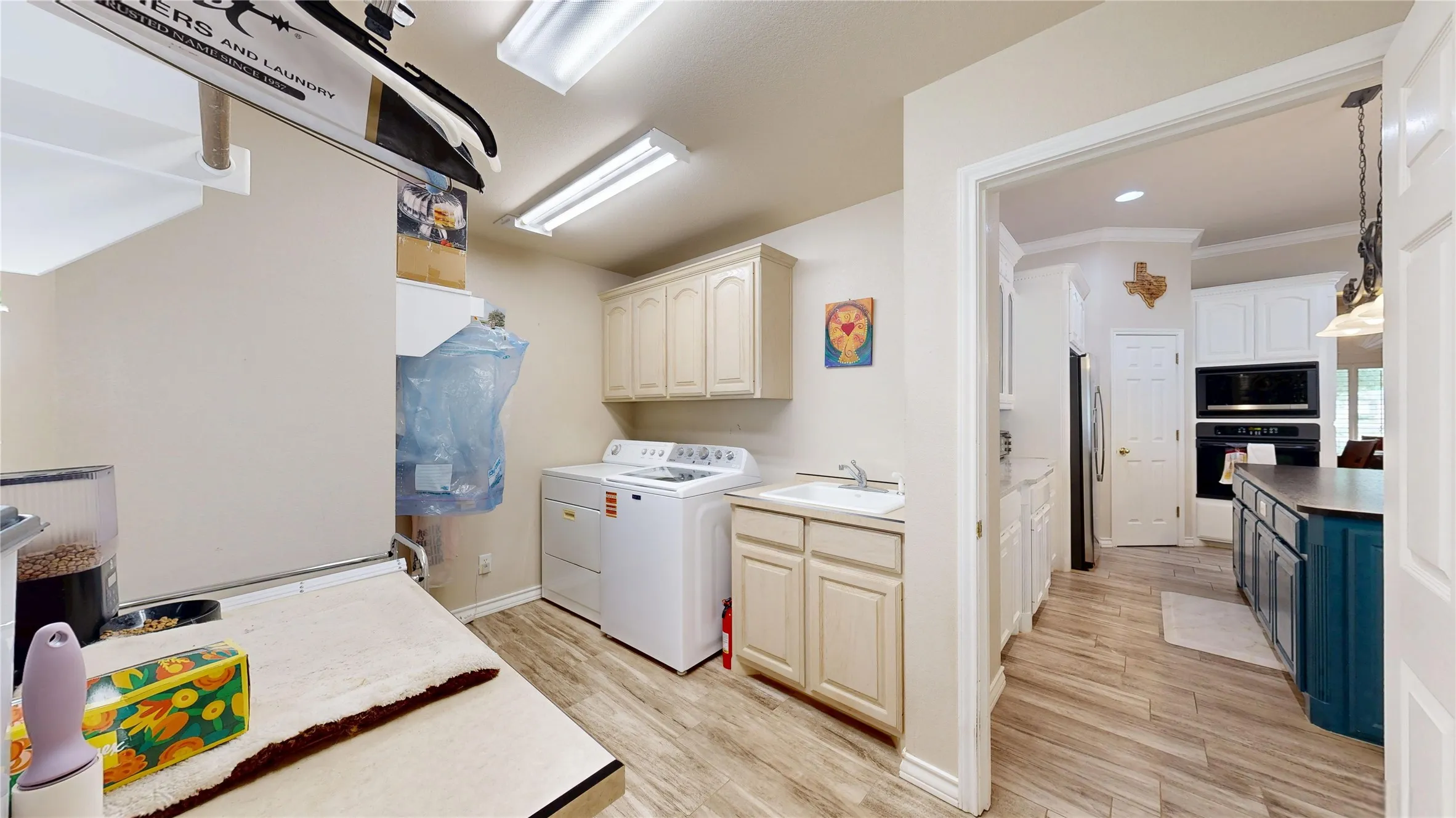 Single Family Residence For Sale in Midland County , 3106 San Jose Dr Drive, Odessa, Texas 79765, 4 Bedroom, 3 Bathroom, 3 Garage spaces, 2,835 Sqft, built in 2003, mls#21337540, Real Estate Agent in Odessa, Homes For Sale in Midland county, Homes For Sale in Odessa, Realtor in Odessa Texas, Real Estate Brokerage Independent Realty Texas, Luminita Cordes Realtor