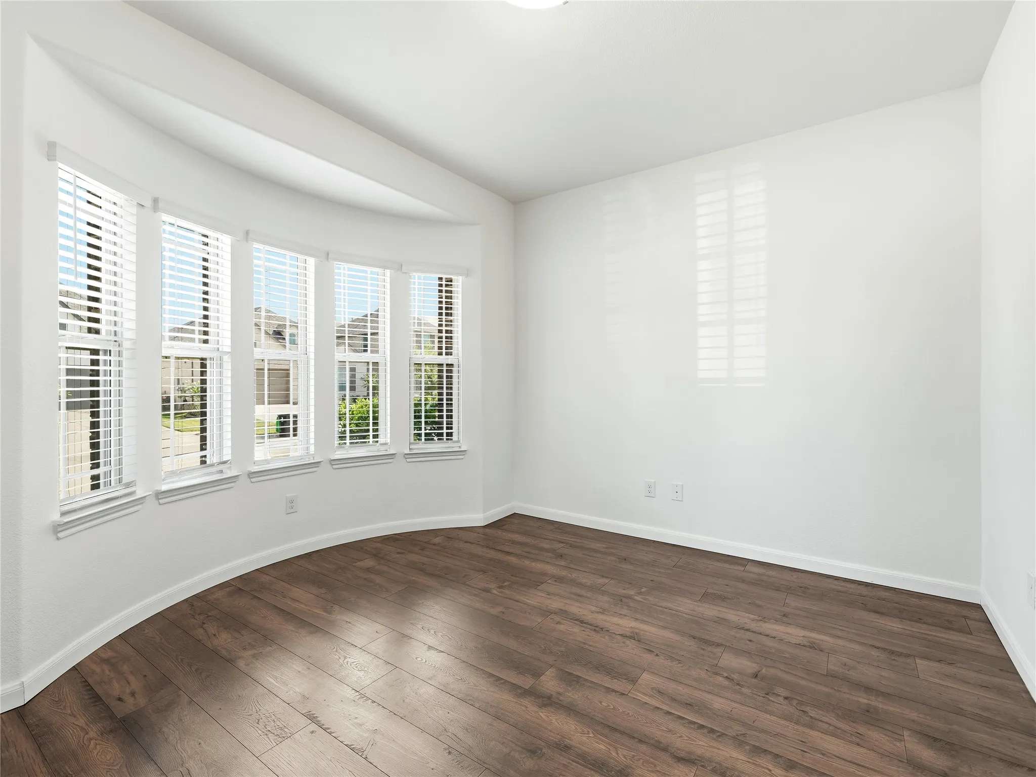 Single Family Residence For Rent in Denton County , 1204 Sumner Street, Aubrey, Texas 76227, 4 Bedroom, 3 Bathroom, 2 Garage spaces, 2,504 Sqft, built in 2022, Price $2,650, mls#21333987, Real Estate Agent in Aubrey, Homes For Rent in Denton county, Homes For Rent in Aubrey, Realtor in Aubrey Texas, Real Estate Brokerage Independent Realty Texas, Luminita Cordes Realtor