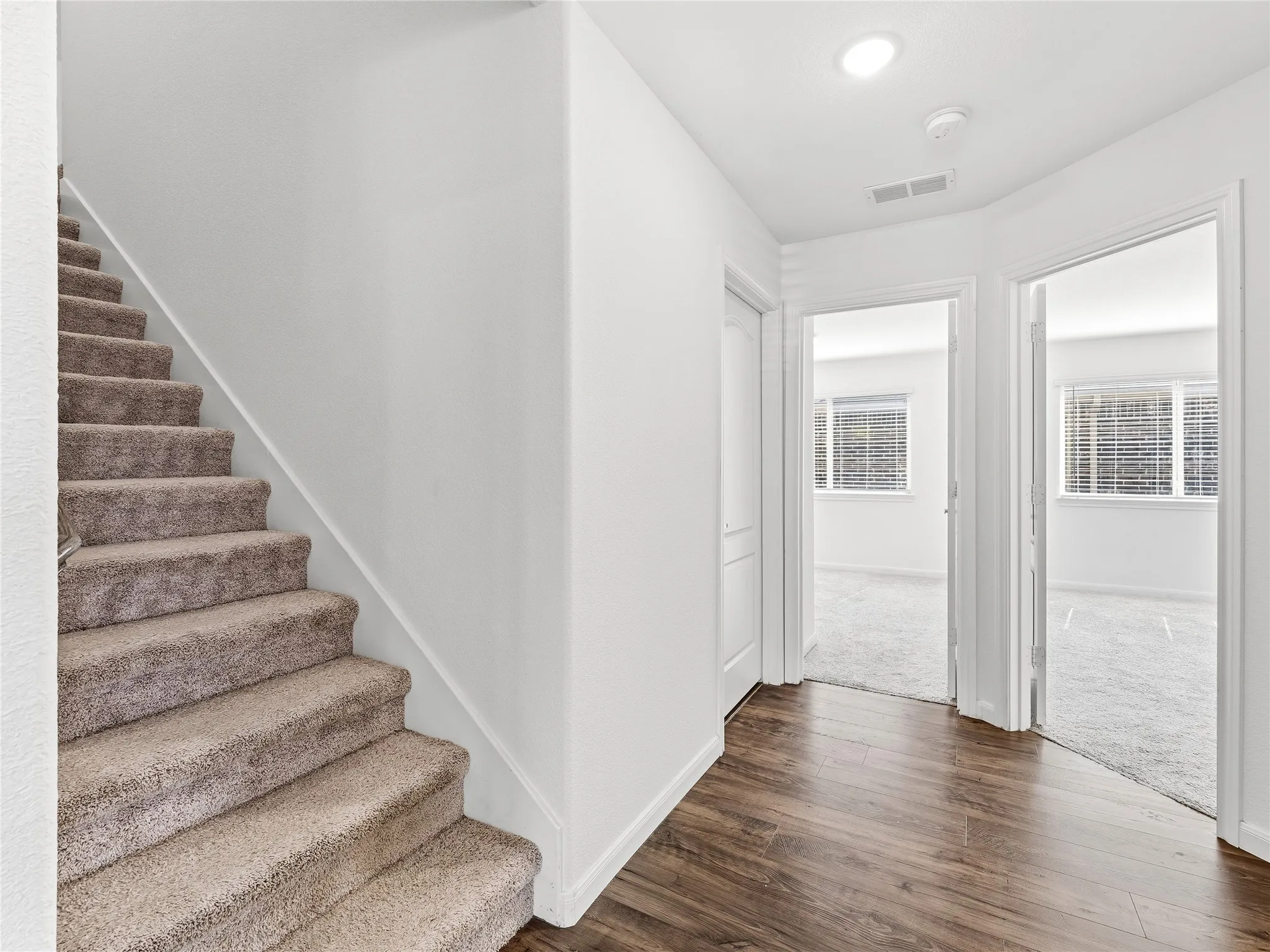 Single Family Residence For Rent in Denton County , 1204 Sumner Street, Aubrey, Texas 76227, 4 Bedroom, 3 Bathroom, 2 Garage spaces, 2,504 Sqft, built in 2022, Price $2,650, mls#21333987, Real Estate Agent in Aubrey, Homes For Rent in Denton county, Homes For Rent in Aubrey, Realtor in Aubrey Texas, Real Estate Brokerage Independent Realty Texas, Luminita Cordes Realtor