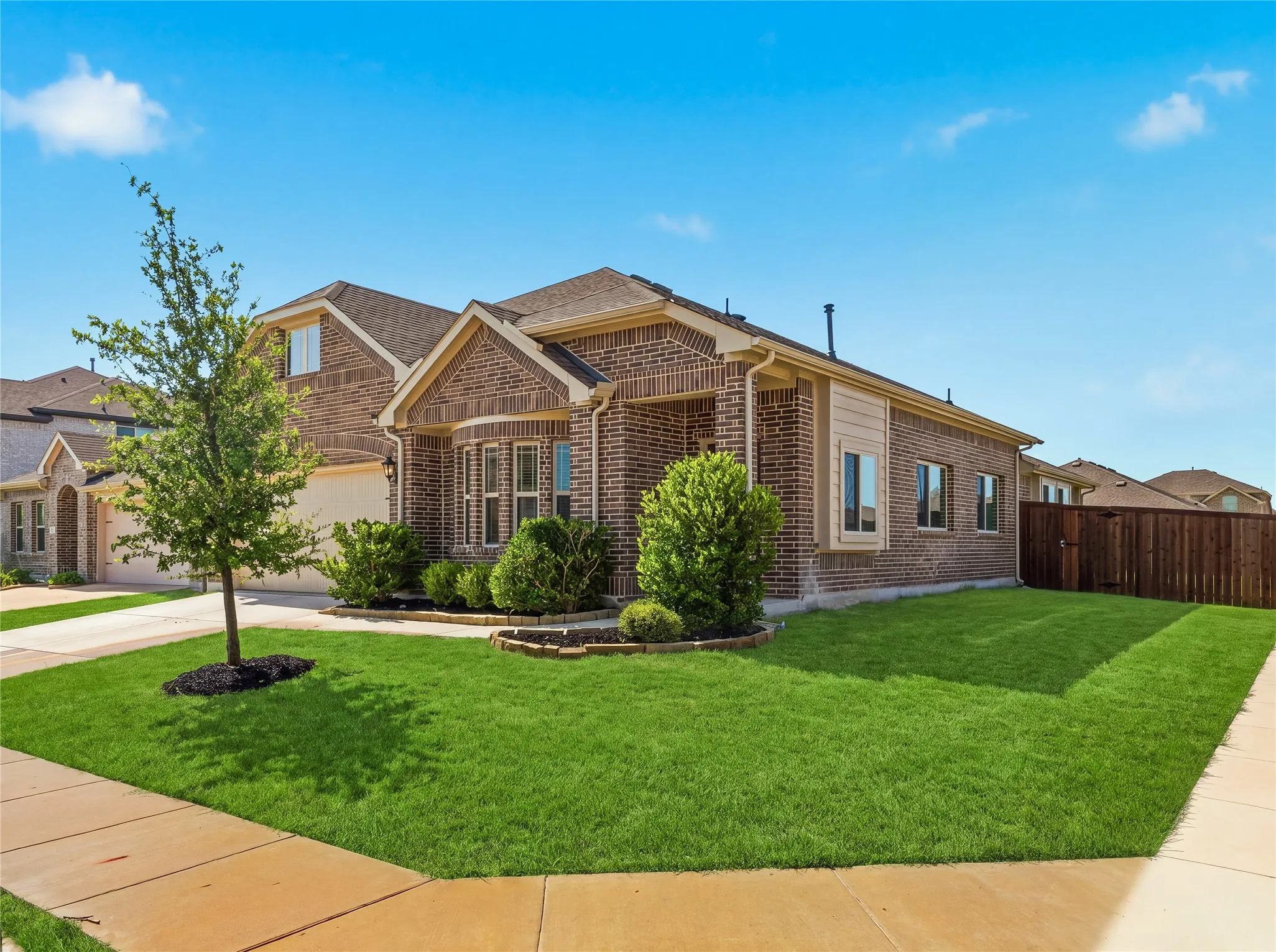 Single Family Residence For Rent in Denton County , 1204 Sumner Street, Aubrey, Texas 76227, 4 Bedroom, 3 Bathroom, 2 Garage spaces, 2,504 Sqft, built in 2022, Price $2,650, mls#21333987, Real Estate Agent in Aubrey, Homes For Rent in Denton county, Homes For Rent in Aubrey, Realtor in Aubrey Texas, Real Estate Brokerage Independent Realty Texas, Luminita Cordes Realtor
