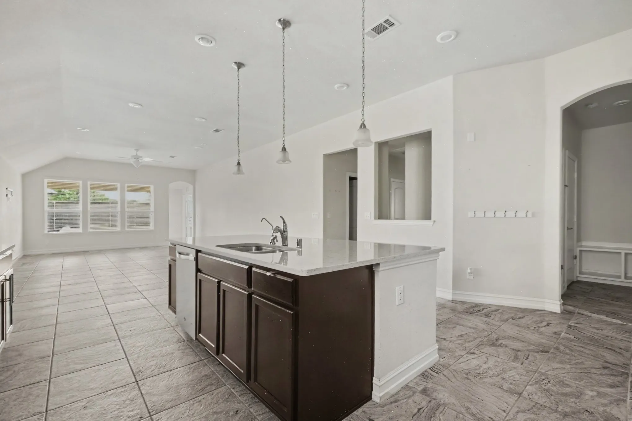 Single Family Residence For Sale in Denton County , 2225 Candler Club Way, Little Elm, Texas 75068, 4 Bedroom, 3 Bathroom, 2 Garage spaces, 2,235 Sqft, built in 2015, mls#21336975, Real Estate Agent in Little Elm, Homes For Sale in Denton county, Homes For Sale in Little Elm, Realtor in Little Elm Texas, Real Estate Brokerage Independent Realty Texas, Luminita Cordes Realtor