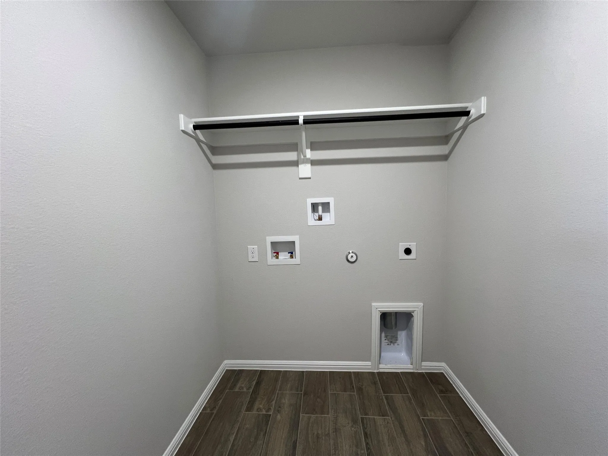 Single Family Residence For Rent in Denton County , 3720 Yarrow Drive, Denton, Texas 76226, 3 Bedroom, 2 Bathroom, 2 Garage spaces, 1,648 Sqft, built in 2025, mls#21337575, Real Estate Agent in Denton, Homes For Rent in Denton county, Homes For Rent in Denton, Realtor in Denton Texas, Real Estate Brokerage Independent Realty Texas, Luminita Cordes Realtor