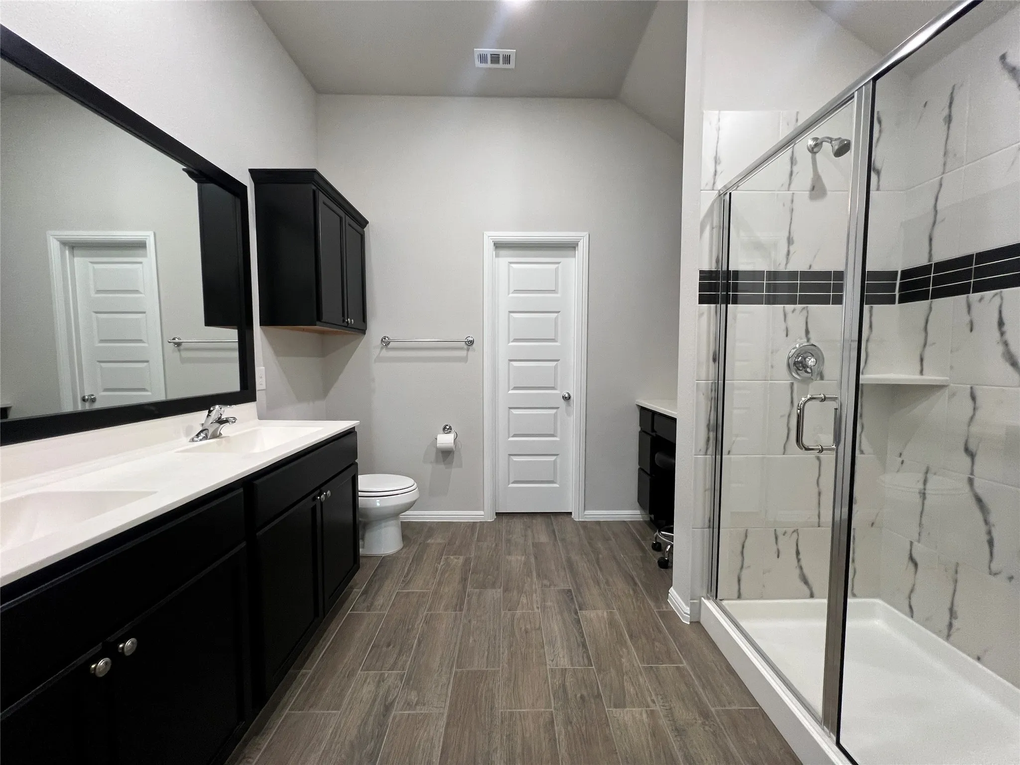 Single Family Residence For Rent in Denton County , 3720 Yarrow Drive, Denton, Texas 76226, 3 Bedroom, 2 Bathroom, 2 Garage spaces, 1,648 Sqft, built in 2025, mls#21337575, Real Estate Agent in Denton, Homes For Rent in Denton county, Homes For Rent in Denton, Realtor in Denton Texas, Real Estate Brokerage Independent Realty Texas, Luminita Cordes Realtor