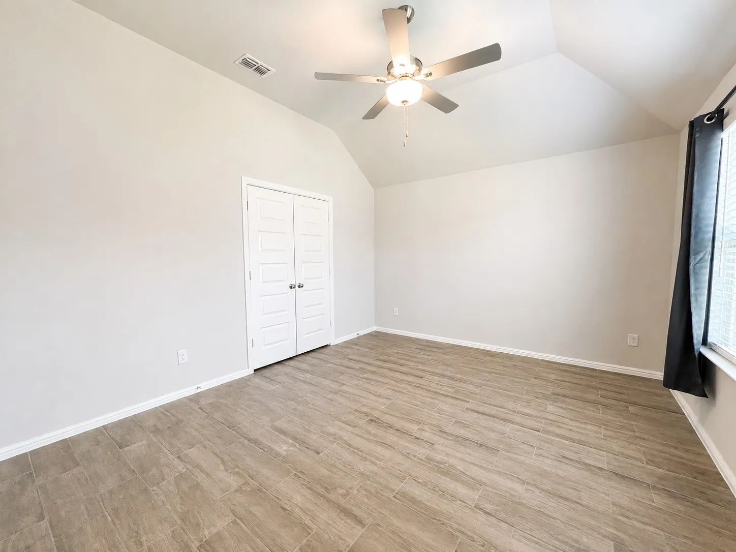 Single Family Residence For Rent in Denton County , 3720 Yarrow Drive, Denton, Texas 76226, 3 Bedroom, 2 Bathroom, 2 Garage spaces, 1,648 Sqft, built in 2025, mls#21337575, Real Estate Agent in Denton, Homes For Rent in Denton county, Homes For Rent in Denton, Realtor in Denton Texas, Real Estate Brokerage Independent Realty Texas, Luminita Cordes Realtor