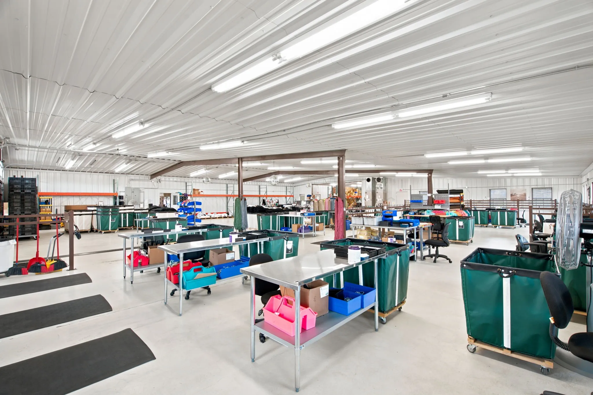 Industrial For Sale in Palo Pinto County , 4711 S Highway 281, Mineral Wells, Texas 76067, 0, 0, Garage spaces, 15,807 Sqft, built in 1992, Price $1,937,000, mls#21306403, Real Estate Agent in Mineral Wells, Homes For Sale in Palo Pinto county, Homes For Sale in Mineral Wells, Realtor in Mineral Wells Texas, Real Estate Brokerage Independent Realty Texas, Luminita Cordes Realtor