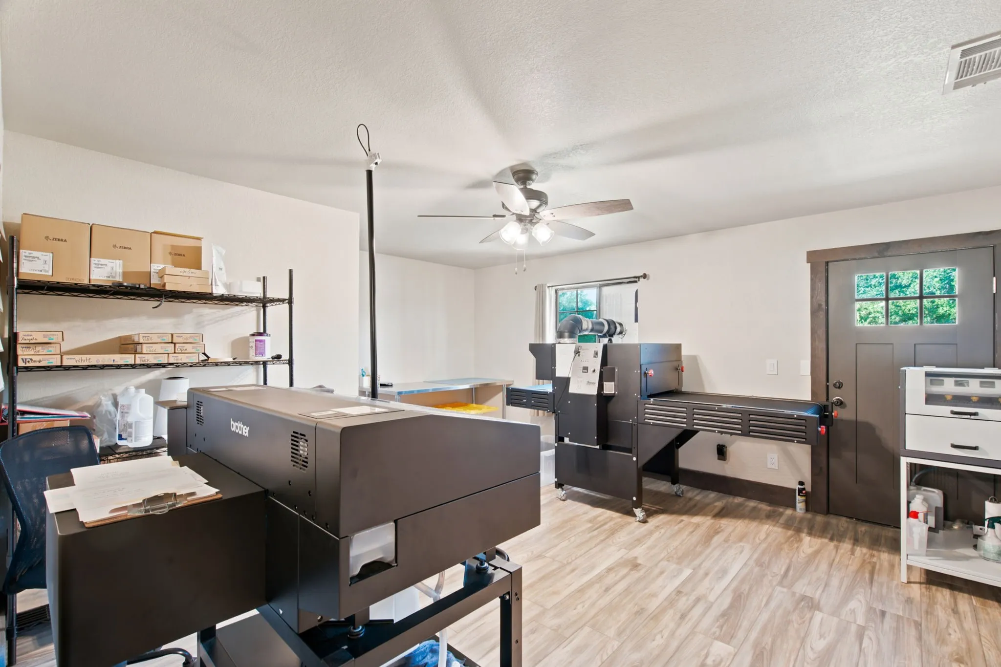 Industrial For Sale in Palo Pinto County , 4711 S Highway 281, Mineral Wells, Texas 76067, 0, 0, Garage spaces, 15,807 Sqft, built in 1992, Price $1,937,000, mls#21306403, Real Estate Agent in Mineral Wells, Homes For Sale in Palo Pinto county, Homes For Sale in Mineral Wells, Realtor in Mineral Wells Texas, Real Estate Brokerage Independent Realty Texas, Luminita Cordes Realtor