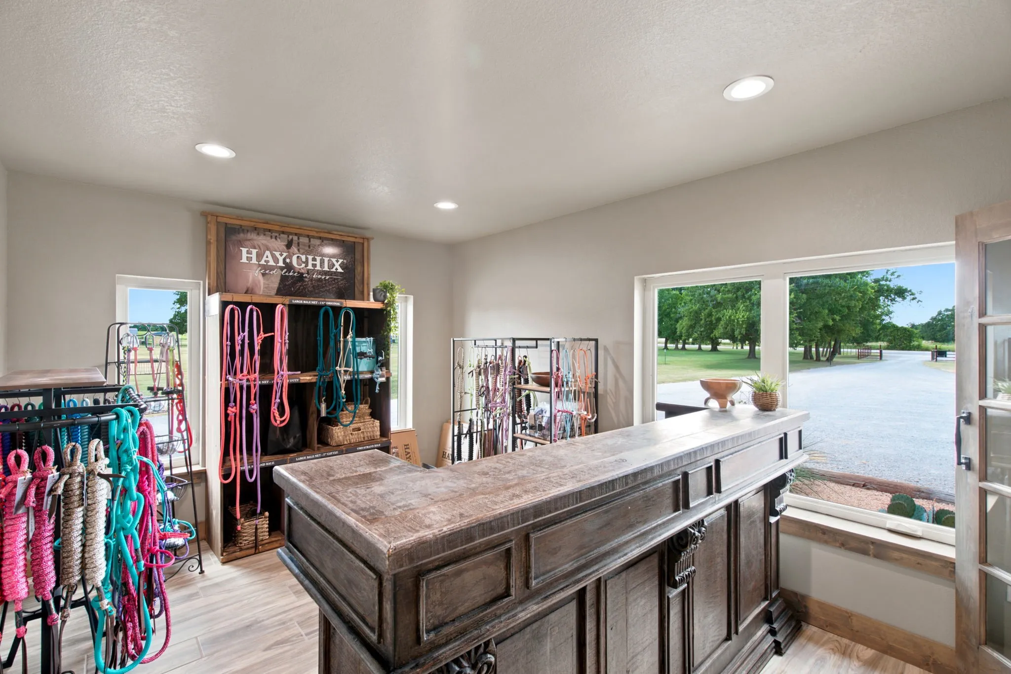 Industrial For Sale in Palo Pinto County , 4711 S Highway 281, Mineral Wells, Texas 76067, 0, 0, Garage spaces, 15,807 Sqft, built in 1992, Price $1,937,000, mls#21306403, Real Estate Agent in Mineral Wells, Homes For Sale in Palo Pinto county, Homes For Sale in Mineral Wells, Realtor in Mineral Wells Texas, Real Estate Brokerage Independent Realty Texas, Luminita Cordes Realtor