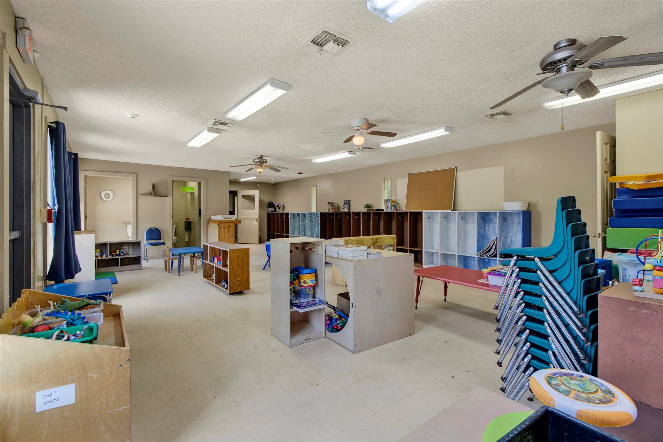 Business For Rent in Rusk County , 413 State Highway 323 E, Overton, Texas 75684, 0, 0, Garage spaces, 0 Sqft, built in 2005, mls#21337579, Real Estate Agent in Overton, Homes For Rent in Rusk county, Homes For Rent in Overton, Realtor in Overton Texas, Real Estate Brokerage Independent Realty Texas, Luminita Cordes Realtor