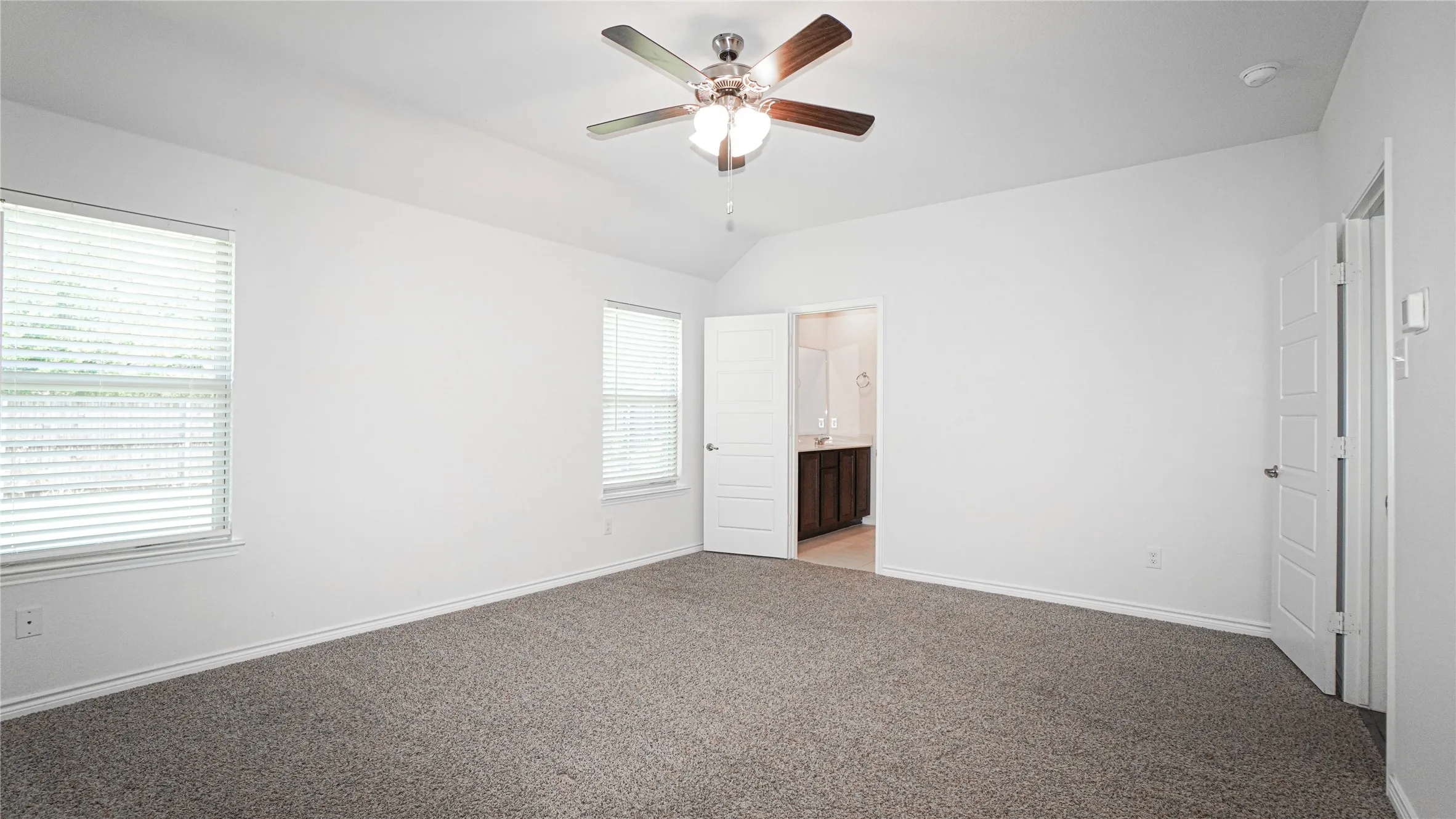 Single Family Residence For Rent in Rockwall County , 871 Philadelphia Street, Fate, Texas 75189, 4 Bedroom, 3 Bathroom, 2 Garage spaces, 2,069 Sqft, built in 2022, mls#21336369, Real Estate Agent in Fate, Homes For Rent in Rockwall county, Homes For Rent in Fate, Realtor in Fate Texas, Real Estate Brokerage Independent Realty Texas, Luminita Cordes Realtor