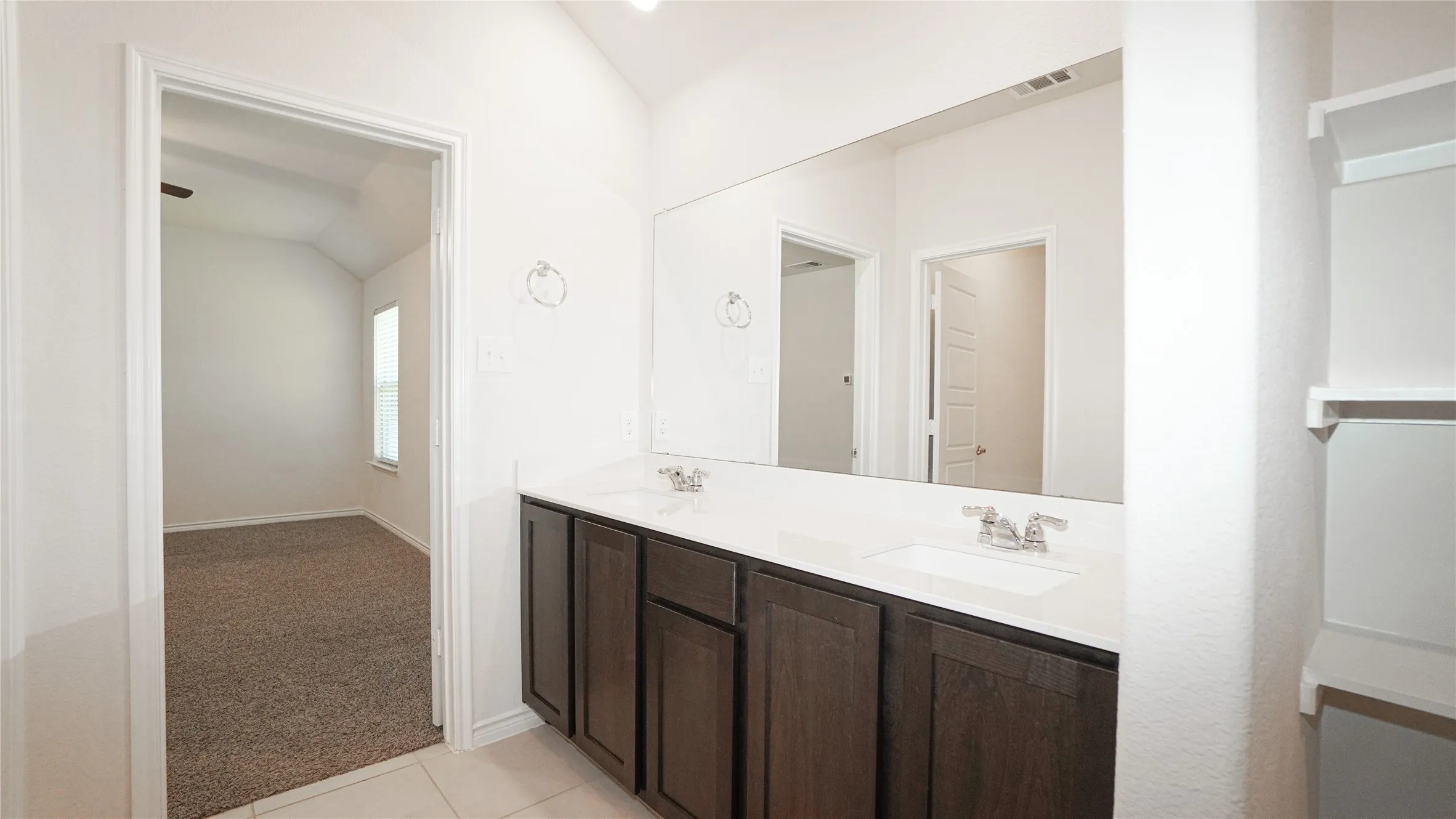 Single Family Residence For Rent in Rockwall County , 871 Philadelphia Street, Fate, Texas 75189, 4 Bedroom, 3 Bathroom, 2 Garage spaces, 2,069 Sqft, built in 2022, mls#21336369, Real Estate Agent in Fate, Homes For Rent in Rockwall county, Homes For Rent in Fate, Realtor in Fate Texas, Real Estate Brokerage Independent Realty Texas, Luminita Cordes Realtor