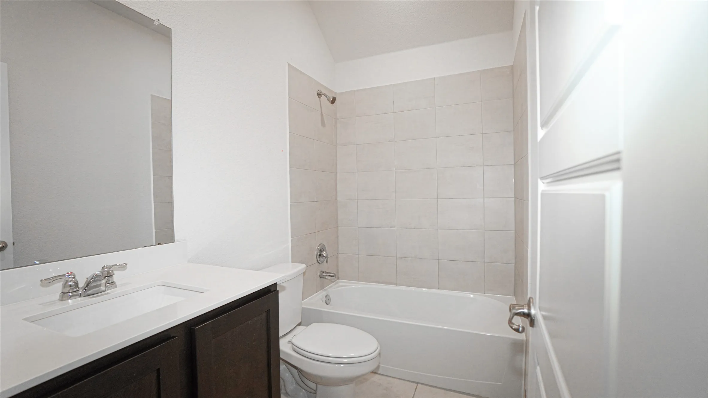 Single Family Residence For Rent in Rockwall County , 871 Philadelphia Street, Fate, Texas 75189, 4 Bedroom, 3 Bathroom, 2 Garage spaces, 2,069 Sqft, built in 2022, mls#21336369, Real Estate Agent in Fate, Homes For Rent in Rockwall county, Homes For Rent in Fate, Realtor in Fate Texas, Real Estate Brokerage Independent Realty Texas, Luminita Cordes Realtor