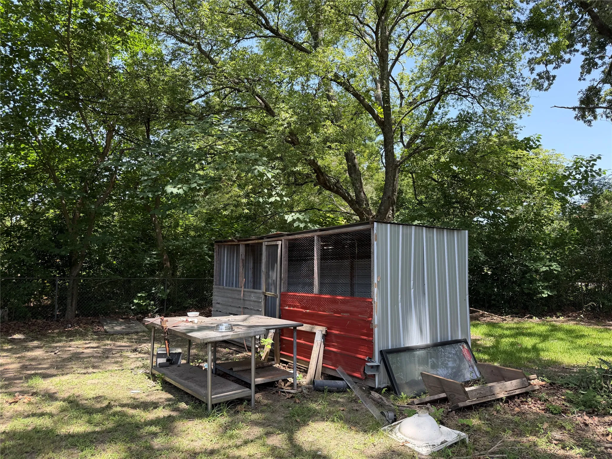 CHICKEN COOP