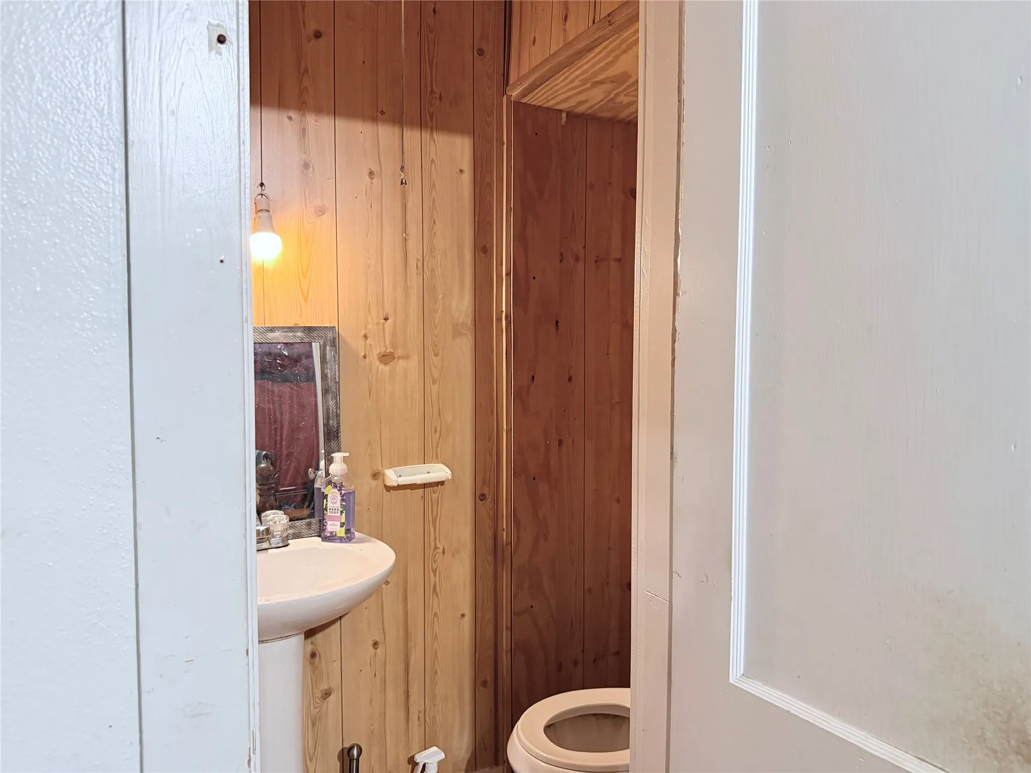 BATHROOM IN MASTER BEDROOM