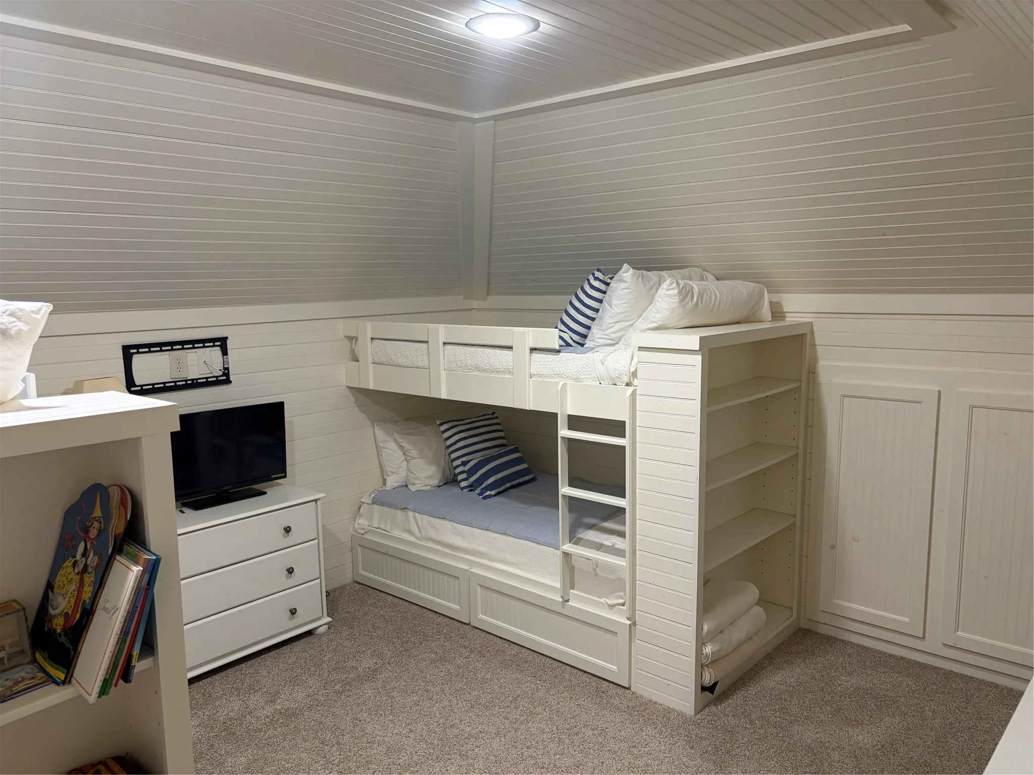 Bunk Room ! In Guest Quarters