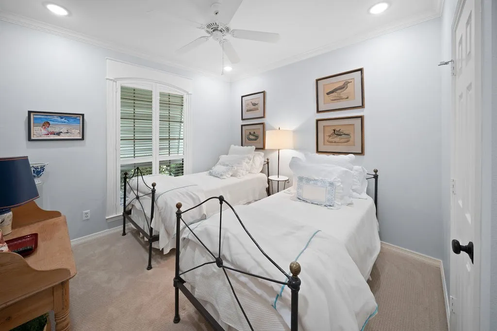 Single Family Residence For Sale in Smith County , 120 Marina Drive, Bullard, Texas 75757, 4 Bedroom, 4 Bathroom, 3 Garage spaces, 3,683 Sqft, built in 2007, mls#21335478, Real Estate Agent in Bullard, Homes For Sale in Smith county, Homes For Sale in Bullard, Realtor in Bullard Texas, Real Estate Brokerage Independent Realty Texas, Luminita Cordes Realtor