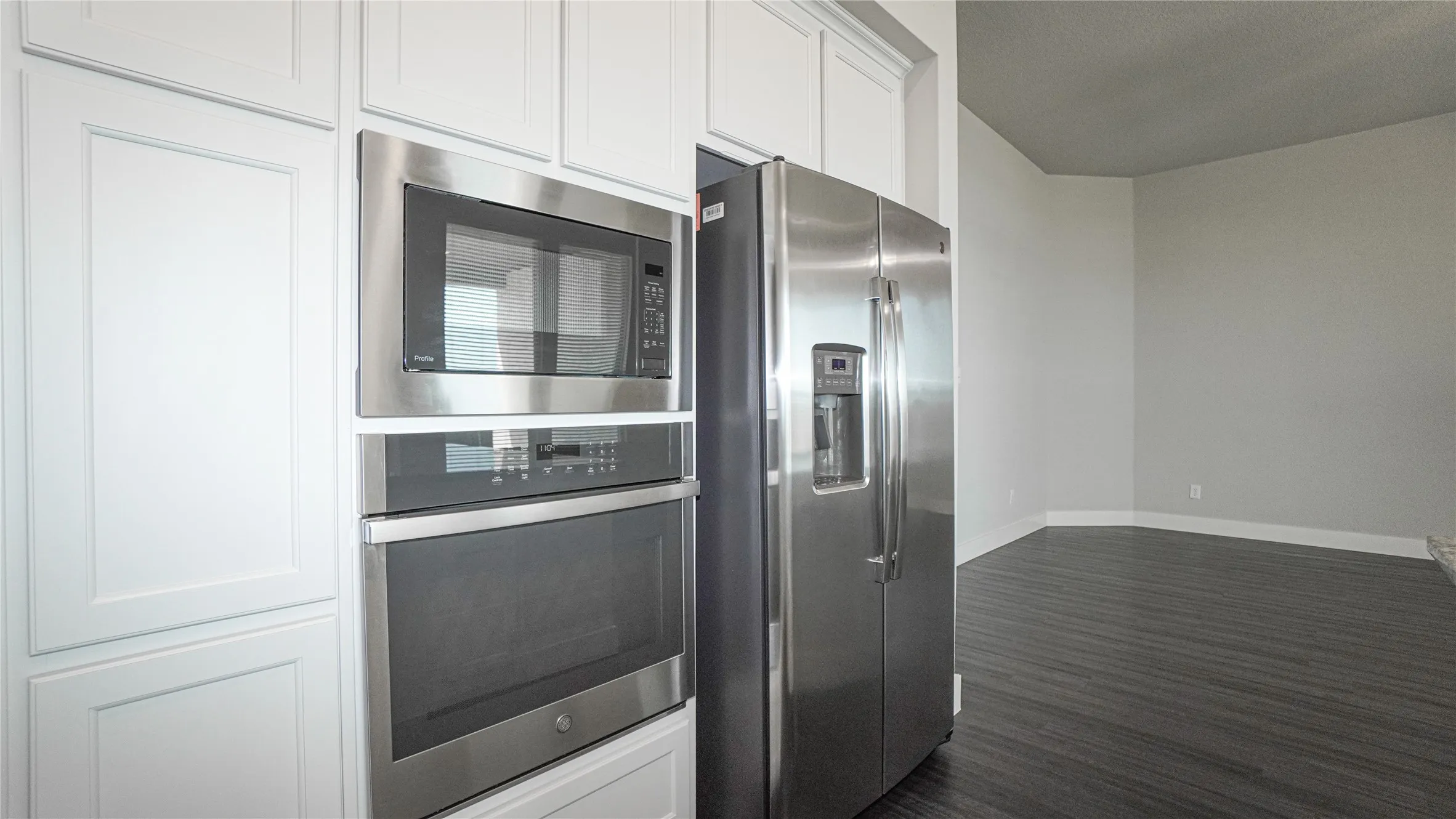Single Family Residence For Rent in Rockwall County , 2251 Brookside Drive, Royse City, Texas 75189, 4 Bedroom, 3 Bathroom, 2 Garage spaces, 2,059 Sqft, built in 2020, mls#21336341, Real Estate Agent in Royse City, Homes For Rent in Rockwall county, Homes For Rent in Royse City, Realtor in Royse City Texas, Real Estate Brokerage Independent Realty Texas, Luminita Cordes Realtor
