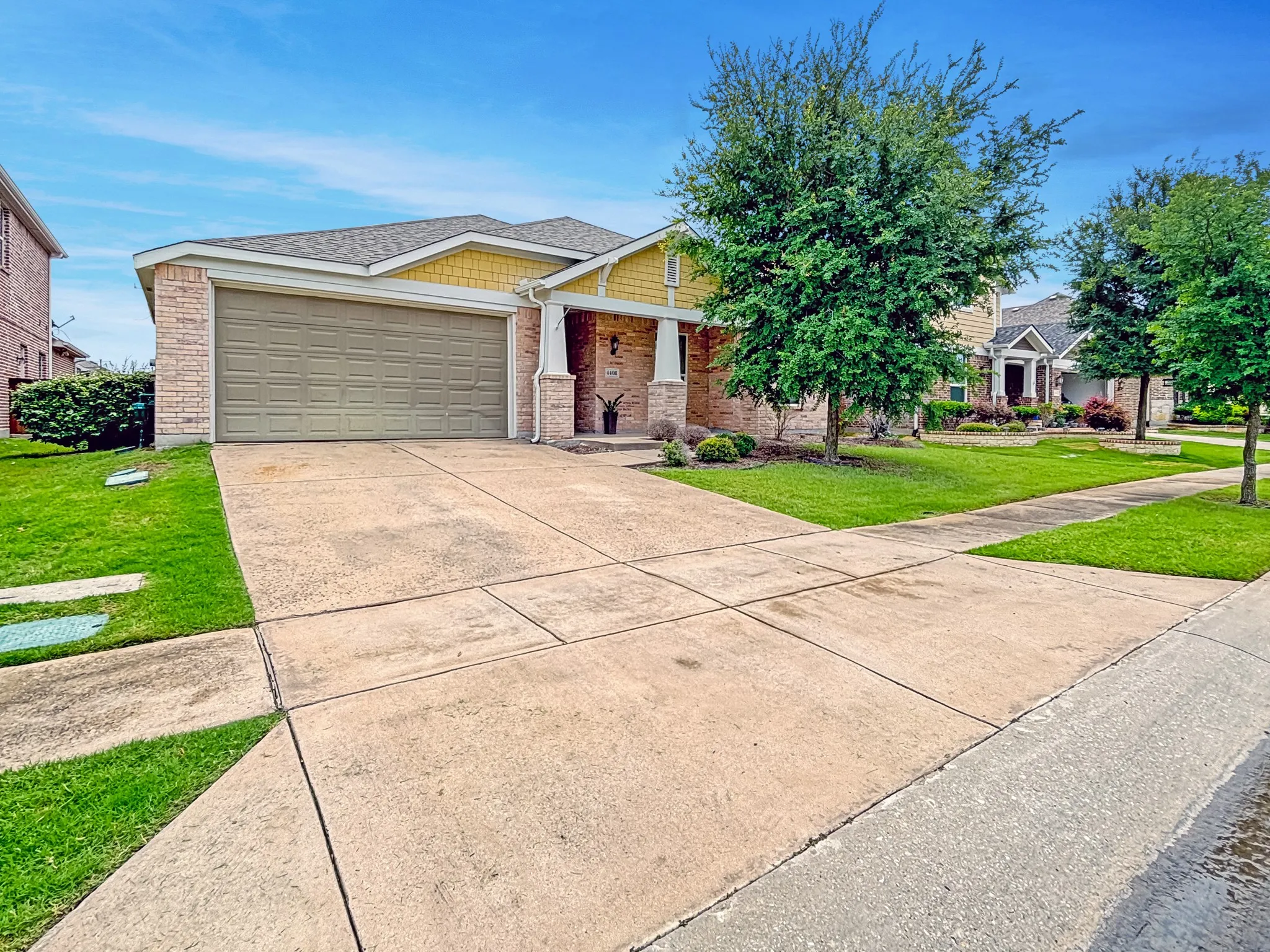Single Family Residence For Rent in Collin County , 4408 Dashland Drive, Celina, Texas 75009, 4 Bedroom, 2 Bathroom, 2 Garage spaces, 2,715 Sqft, built in 2015, mls#21337608, Real Estate Agent in Celina, Homes For Rent in Collin county, Homes For Rent in Celina, Realtor in Celina Texas, Real Estate Brokerage Independent Realty Texas, Luminita Cordes Realtor