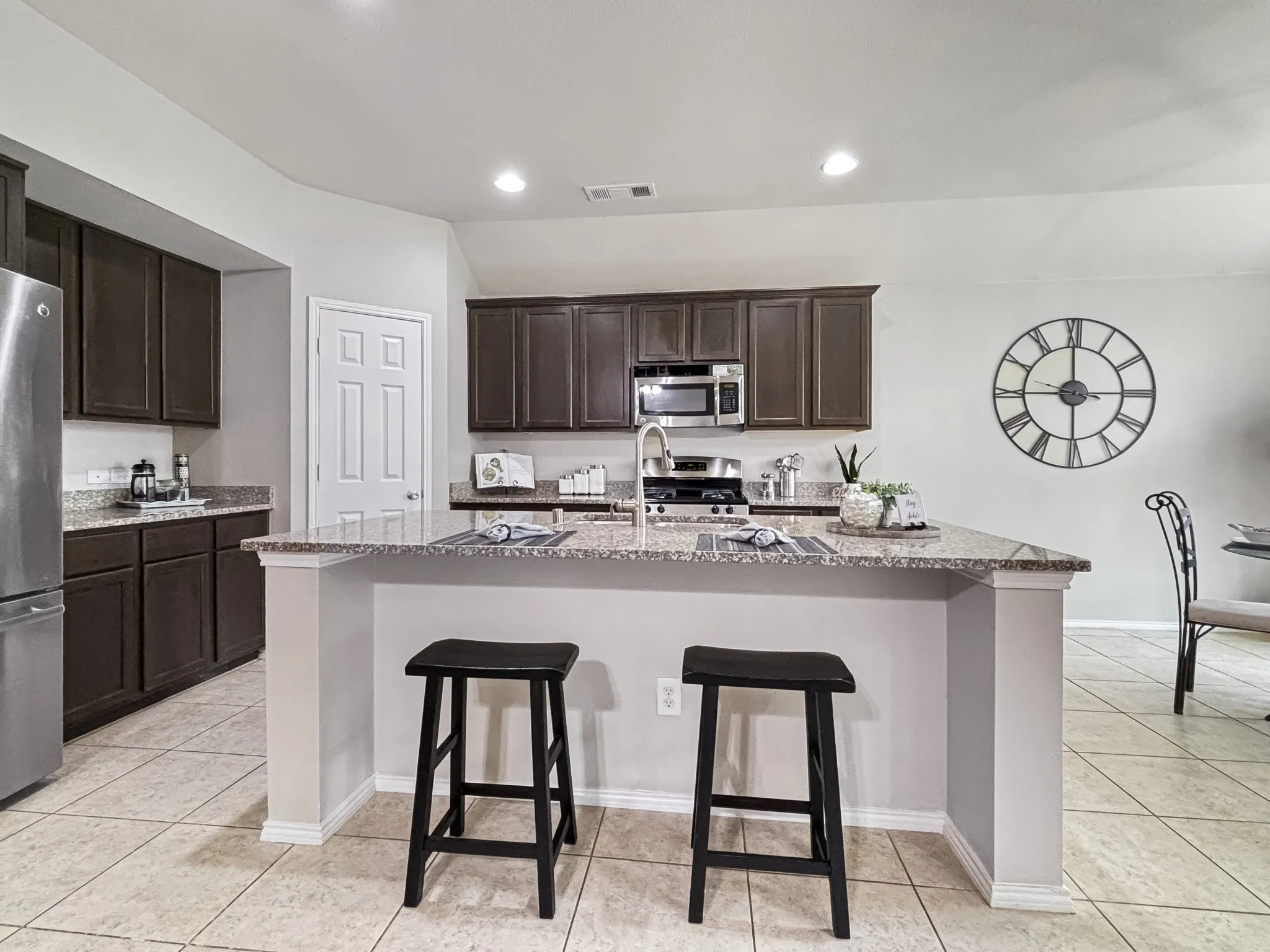 Single Family Residence For Rent in Collin County , 4408 Dashland Drive, Celina, Texas 75009, 4 Bedroom, 2 Bathroom, 2 Garage spaces, 2,715 Sqft, built in 2015, mls#21337608, Real Estate Agent in Celina, Homes For Rent in Collin county, Homes For Rent in Celina, Realtor in Celina Texas, Real Estate Brokerage Independent Realty Texas, Luminita Cordes Realtor