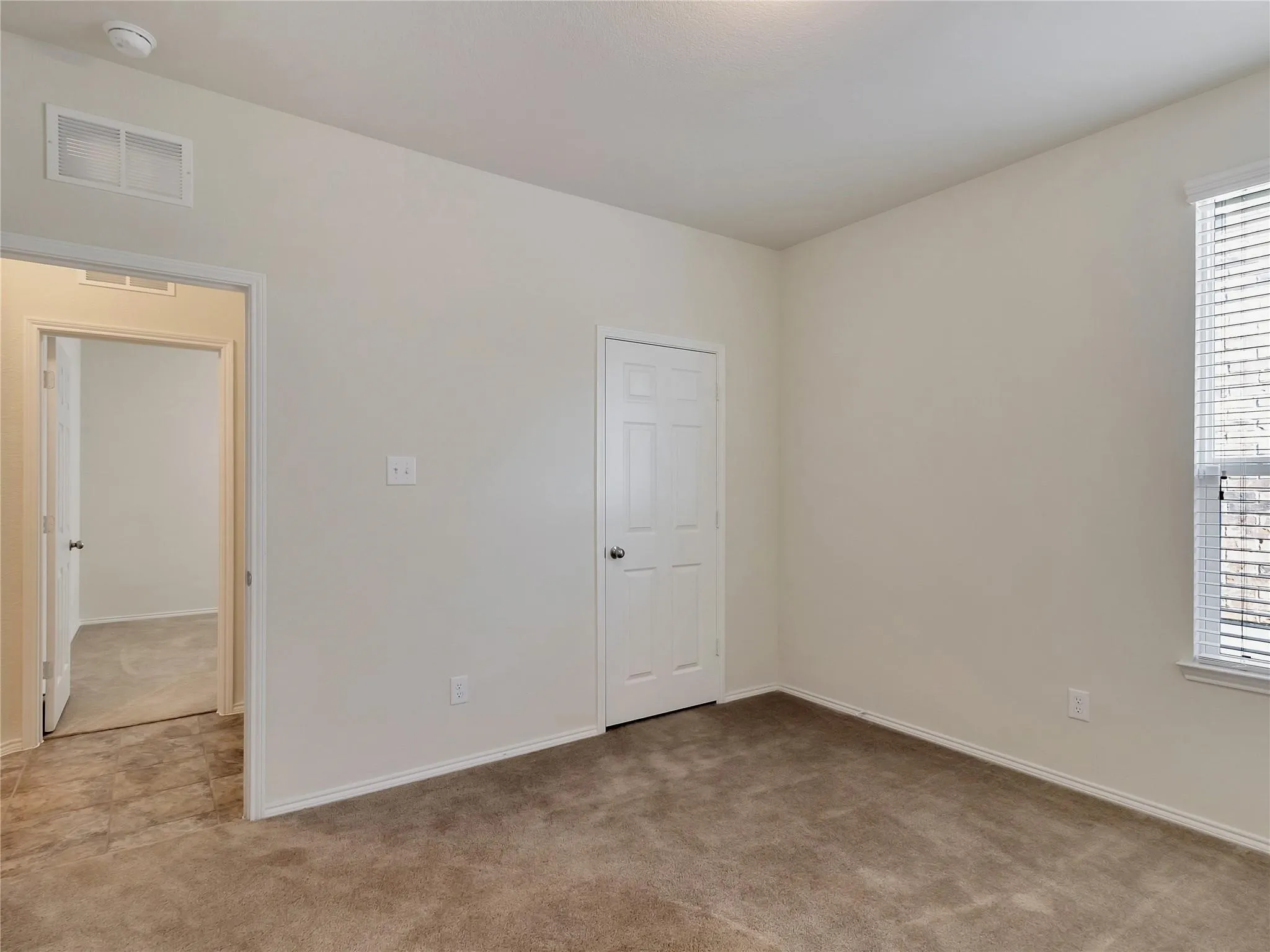 Single Family Residence For Rent in Kaufman County , 2011 Avondown Road, Forney, Texas 75126, 3 Bedroom, 2 Bathroom, 2 Garage spaces, 2,146 Sqft, built in 2018, mls#21337660, Real Estate Agent in Forney, Homes For Rent in Kaufman county, Homes For Rent in Forney, Realtor in Forney Texas, Real Estate Brokerage Independent Realty Texas, Luminita Cordes Realtor