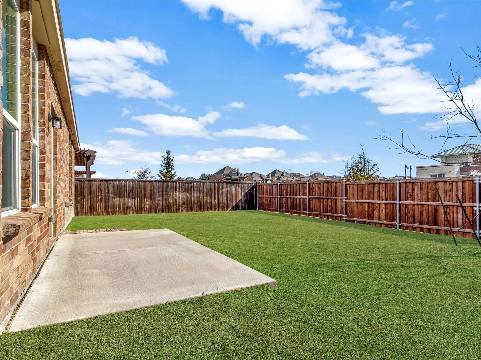 Single Family Residence For Rent in Kaufman County , 2011 Avondown Road, Forney, Texas 75126, 3 Bedroom, 2 Bathroom, 2 Garage spaces, 2,146 Sqft, built in 2018, mls#21337660, Real Estate Agent in Forney, Homes For Rent in Kaufman county, Homes For Rent in Forney, Realtor in Forney Texas, Real Estate Brokerage Independent Realty Texas, Luminita Cordes Realtor