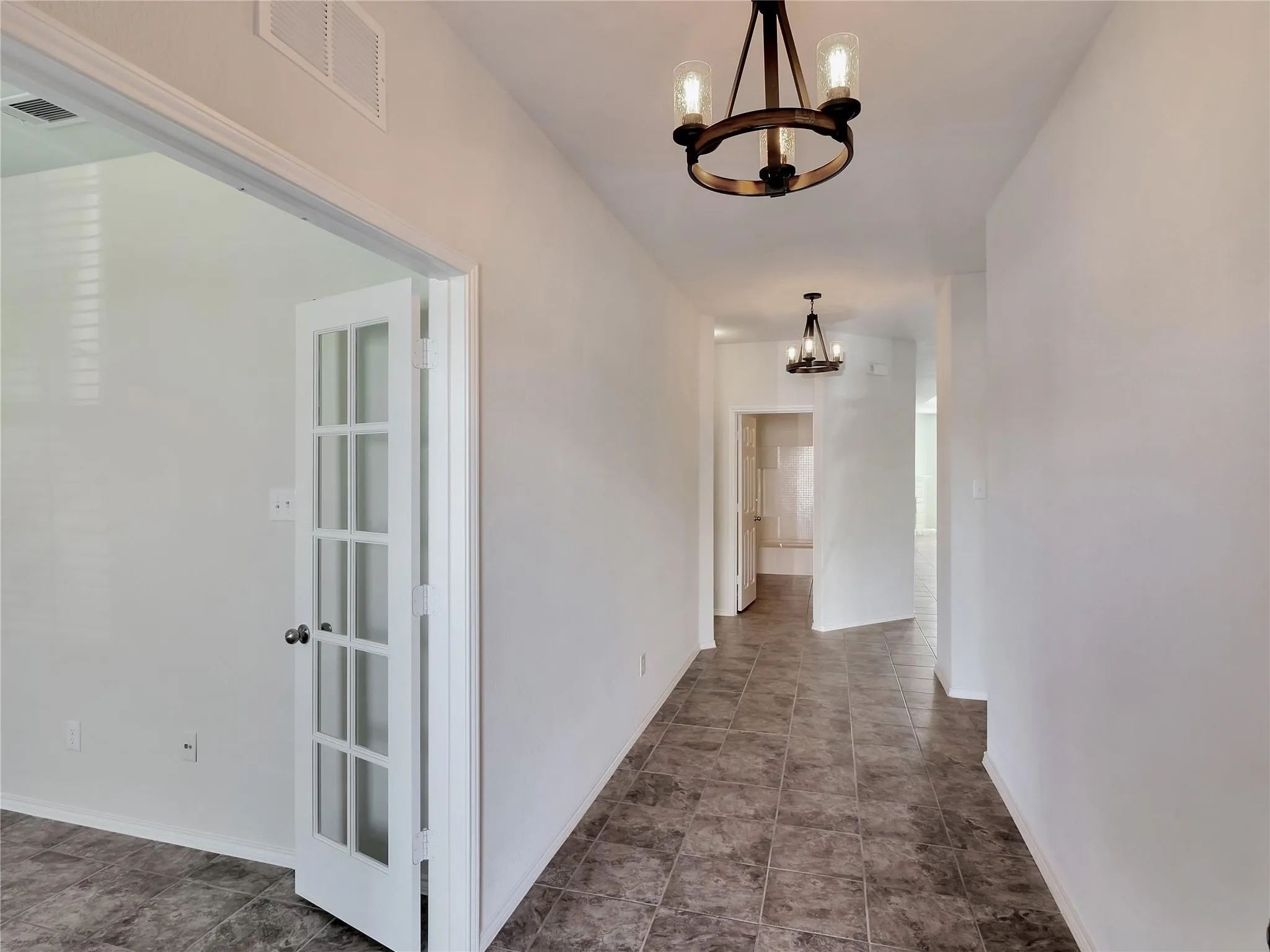 Single Family Residence For Rent in Kaufman County , 2011 Avondown Road, Forney, Texas 75126, 3 Bedroom, 2 Bathroom, 2 Garage spaces, 2,146 Sqft, built in 2018, mls#21337660, Real Estate Agent in Forney, Homes For Rent in Kaufman county, Homes For Rent in Forney, Realtor in Forney Texas, Real Estate Brokerage Independent Realty Texas, Luminita Cordes Realtor