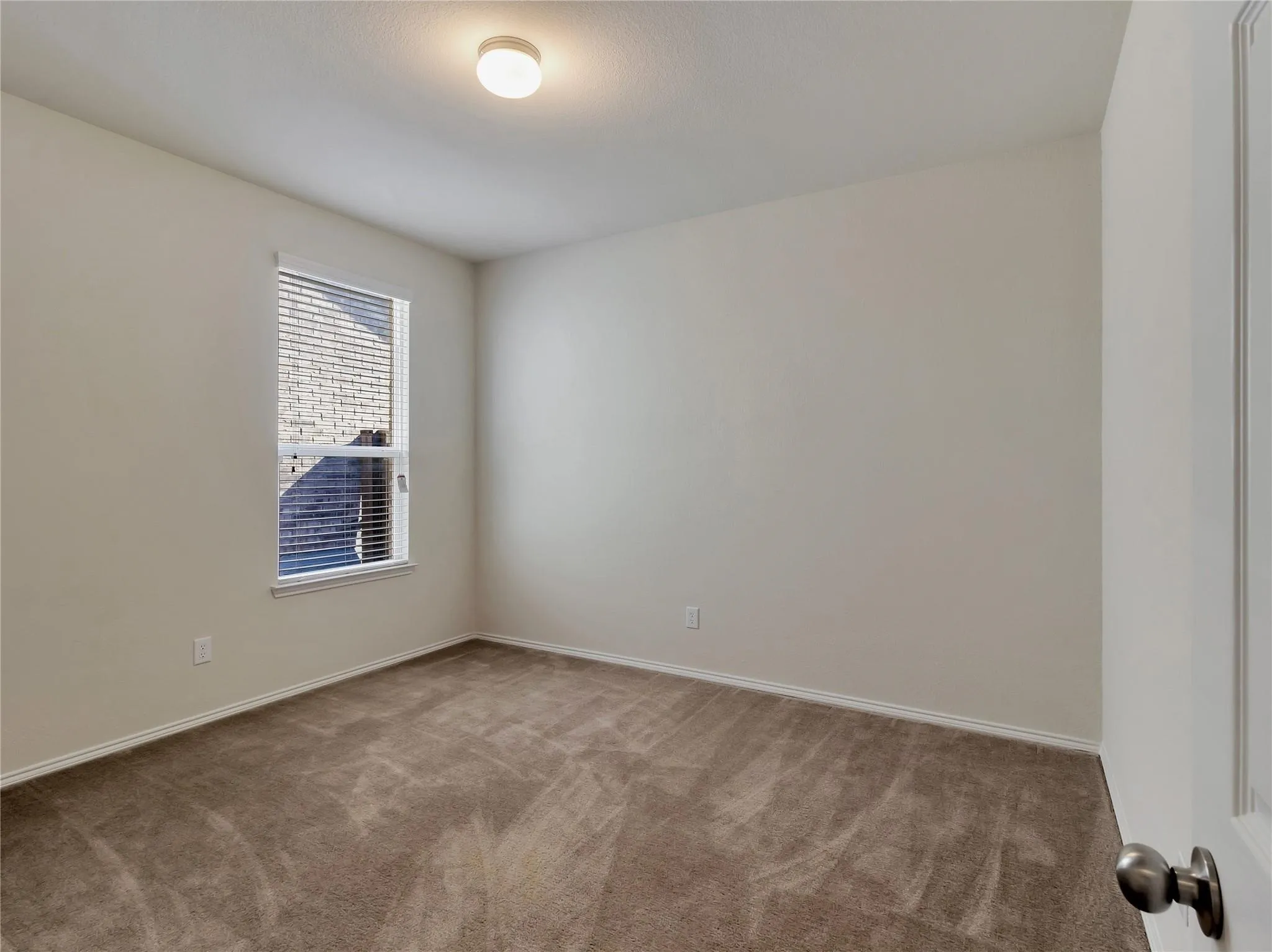 Single Family Residence For Rent in Kaufman County , 2011 Avondown Road, Forney, Texas 75126, 3 Bedroom, 2 Bathroom, 2 Garage spaces, 2,146 Sqft, built in 2018, mls#21337660, Real Estate Agent in Forney, Homes For Rent in Kaufman county, Homes For Rent in Forney, Realtor in Forney Texas, Real Estate Brokerage Independent Realty Texas, Luminita Cordes Realtor