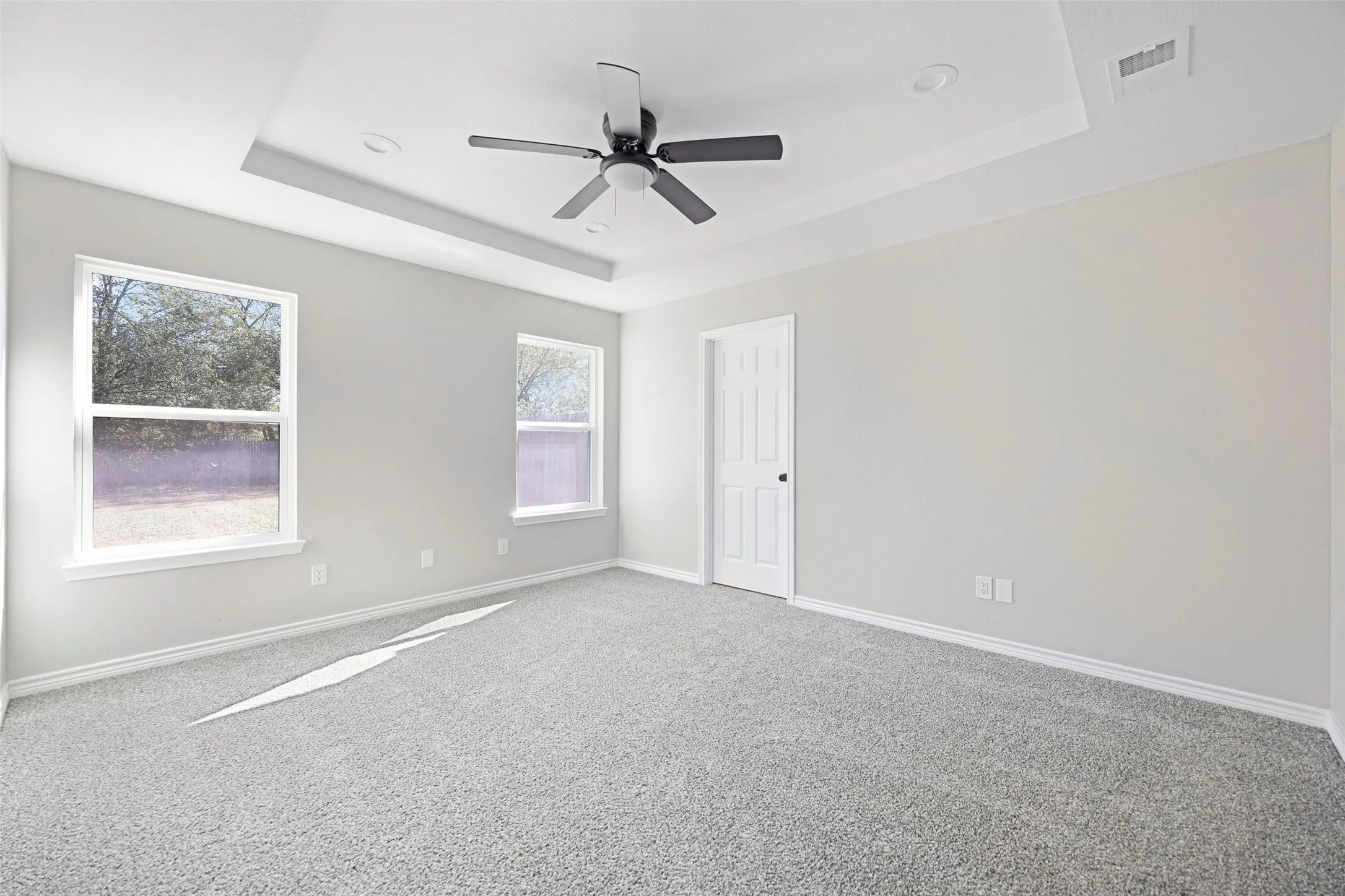 Single Family Residence For Sale in Hunt County , 2538 County Road 3127, Greenville, Texas 75402, 3 Bedrooms, 2 Bathrooms, 2 Garage spaces, 1,360 Sqft, built in 2005, Price $320,000, mls#21337585, Real Estate Agent in Greenville, Homes For Sale in Hunt county, Homes For Sale in Greenville, Realtor in Greenville Texas, Real Estate Brokerage Independent Realty Texas, Luminita Cordes Realtor