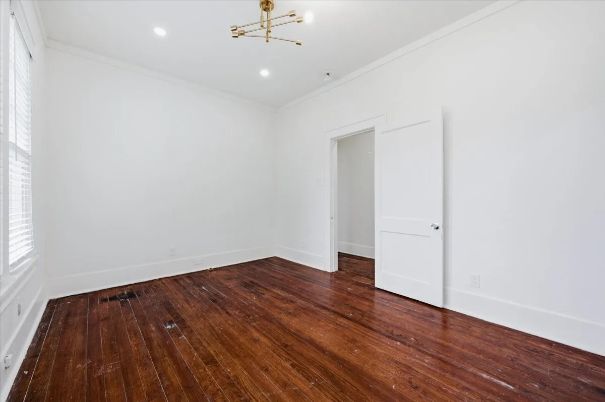 Single Family Residence For Sale in Ellis County , 244 Dunlap Street, Waxahachie, Texas 75165, 3 Bedroom, 2 Bathroom, Garage spaces, 1,530 Sqft, built in 1940, Price $235,000, mls#21337652, Real Estate Agent in Waxahachie, Homes For Sale in Ellis county, Homes For Sale in Waxahachie, Realtor in Waxahachie Texas, Real Estate Brokerage Independent Realty Texas, Luminita Cordes Realtor