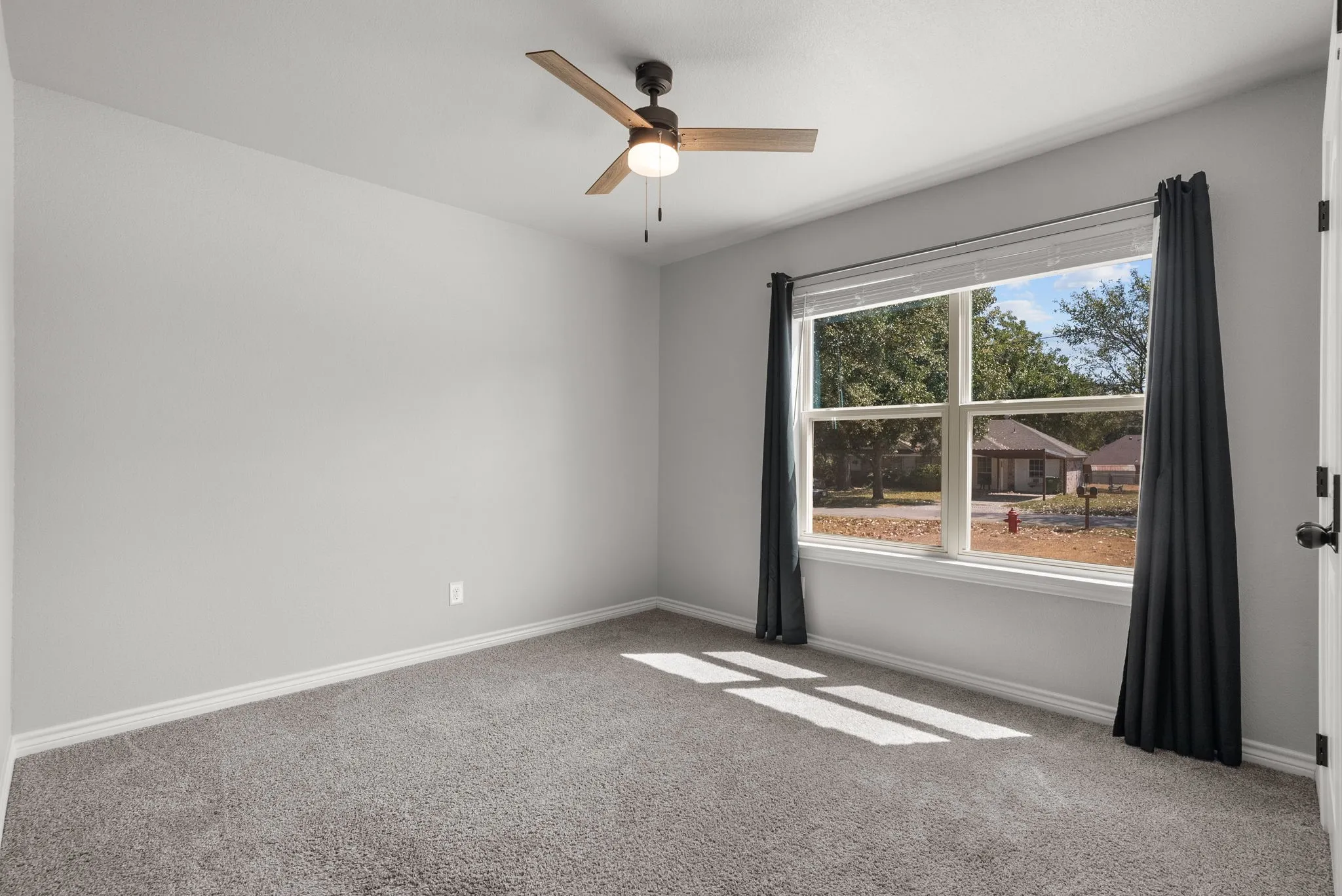 Duplex For Rent in Parker County , 220 St Charles Drive A, Springtown, Texas 76082, 3 Bedroom, 2 Bathroom, 1 Garage spaces, 1,398 Sqft, built in 2022, mls#21328667, Real Estate Agent in Springtown, Homes For Rent in Parker county, Homes For Rent in Springtown, Realtor in Springtown Texas, Real Estate Brokerage Independent Realty Texas, Luminita Cordes Realtor