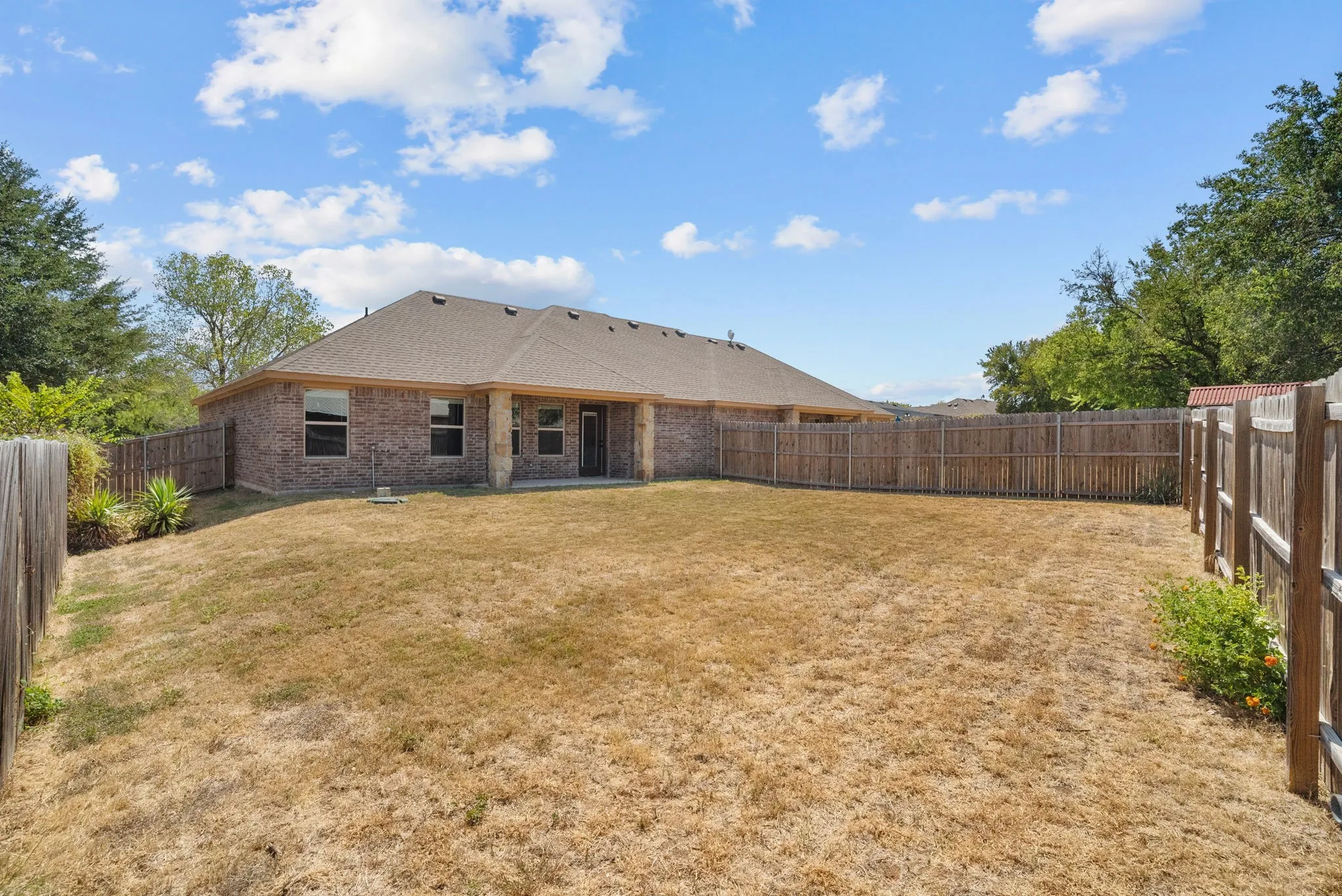 Duplex For Rent in Parker County , 220 St Charles Drive A, Springtown, Texas 76082, 3 Bedroom, 2 Bathroom, 1 Garage spaces, 1,398 Sqft, built in 2022, mls#21328667, Real Estate Agent in Springtown, Homes For Rent in Parker county, Homes For Rent in Springtown, Realtor in Springtown Texas, Real Estate Brokerage Independent Realty Texas, Luminita Cordes Realtor